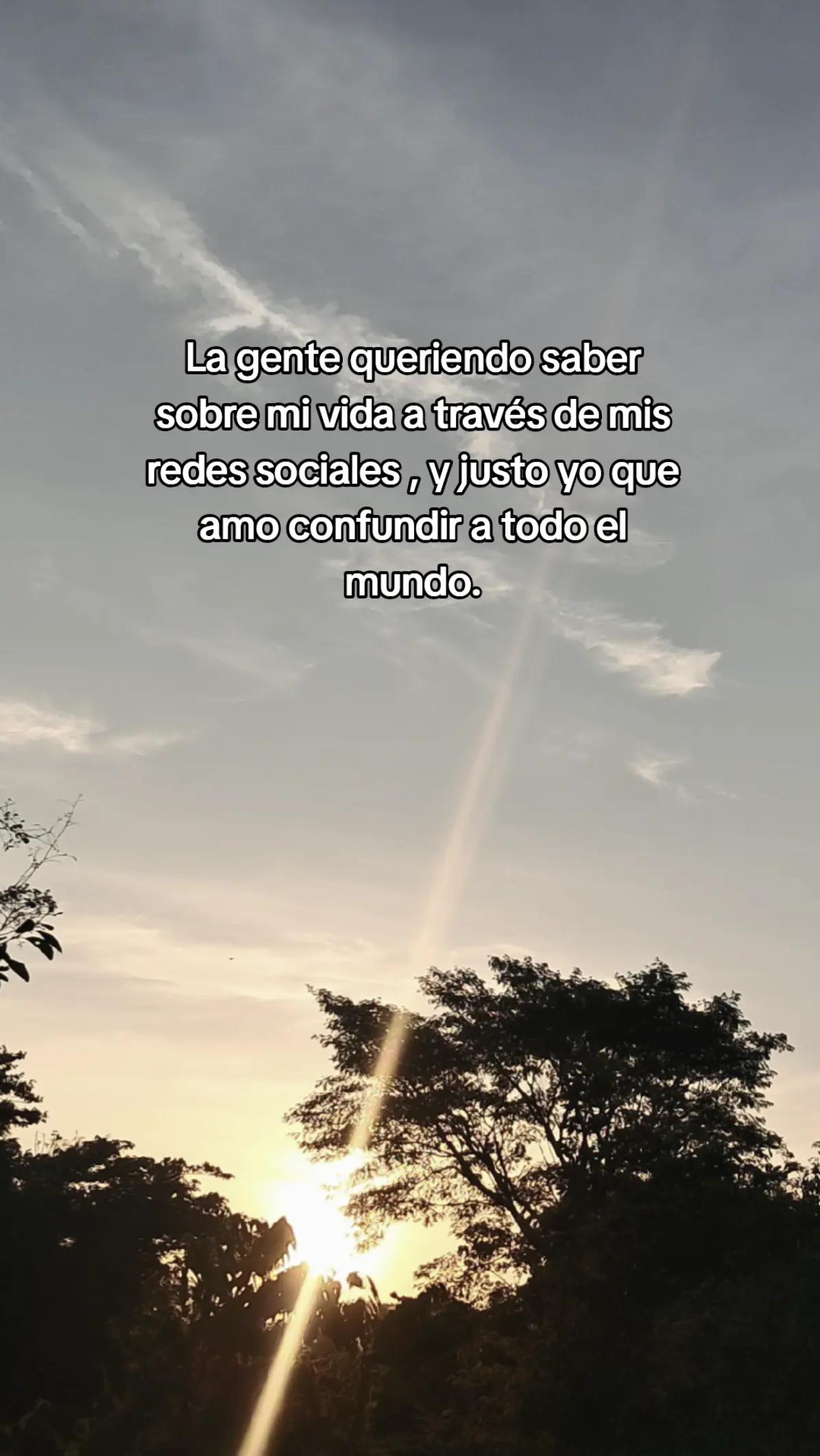 @Esme Hern💙_🎭/🇸🇻