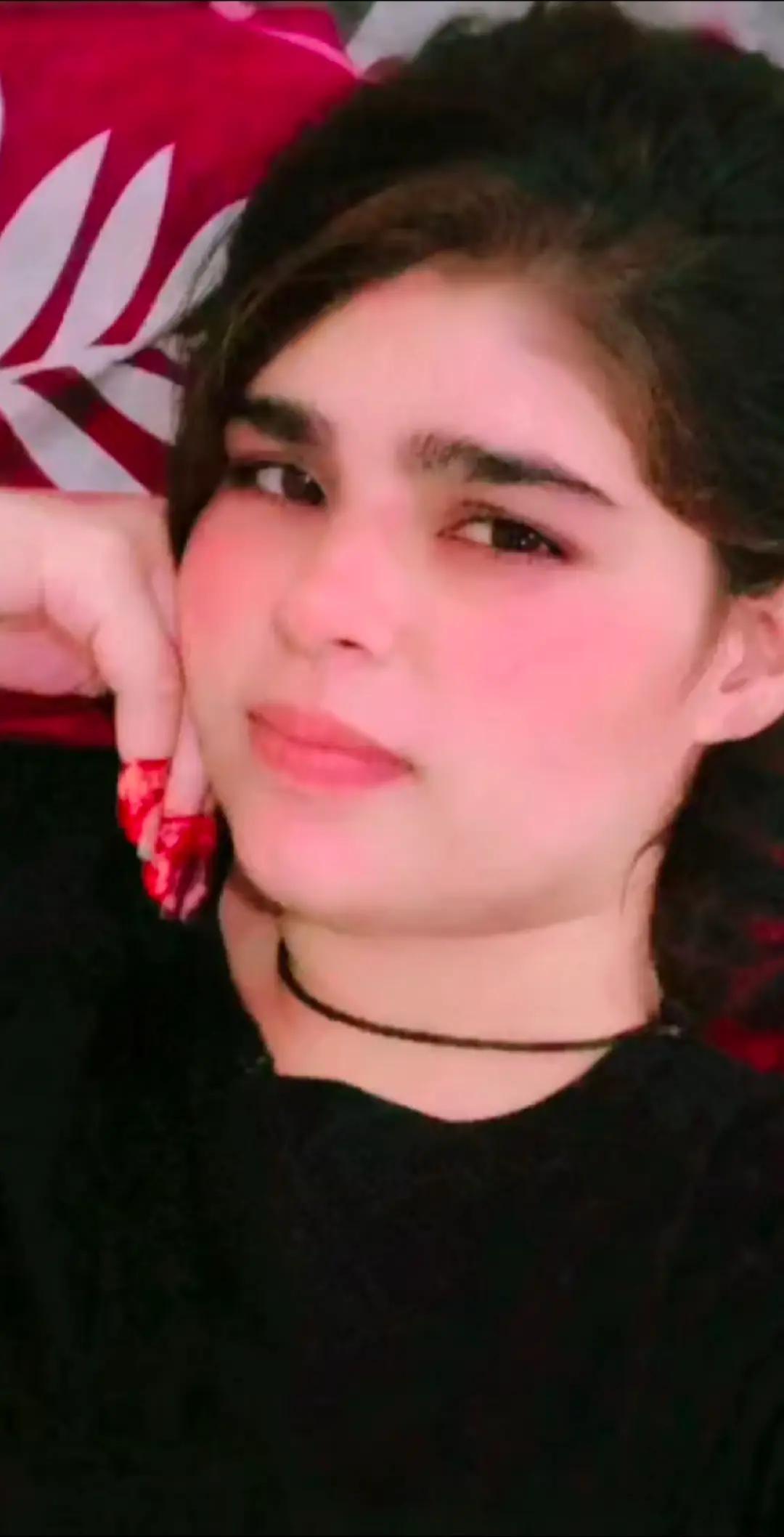 @FARAH Rajput 🫵🏼