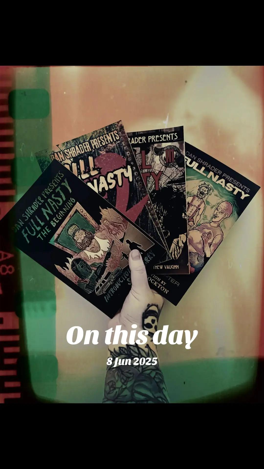 @Spooky Loz Reads🖤