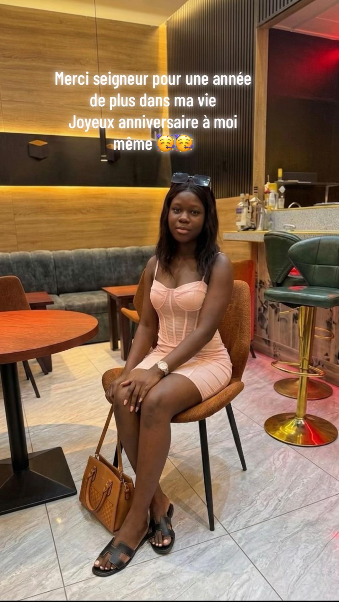 @Ludivine Queen