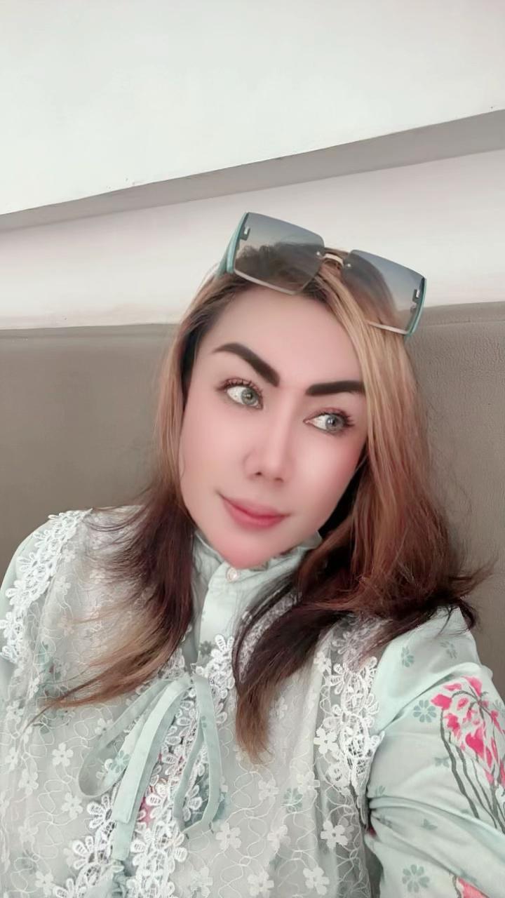 @Ayu Lestari Sari