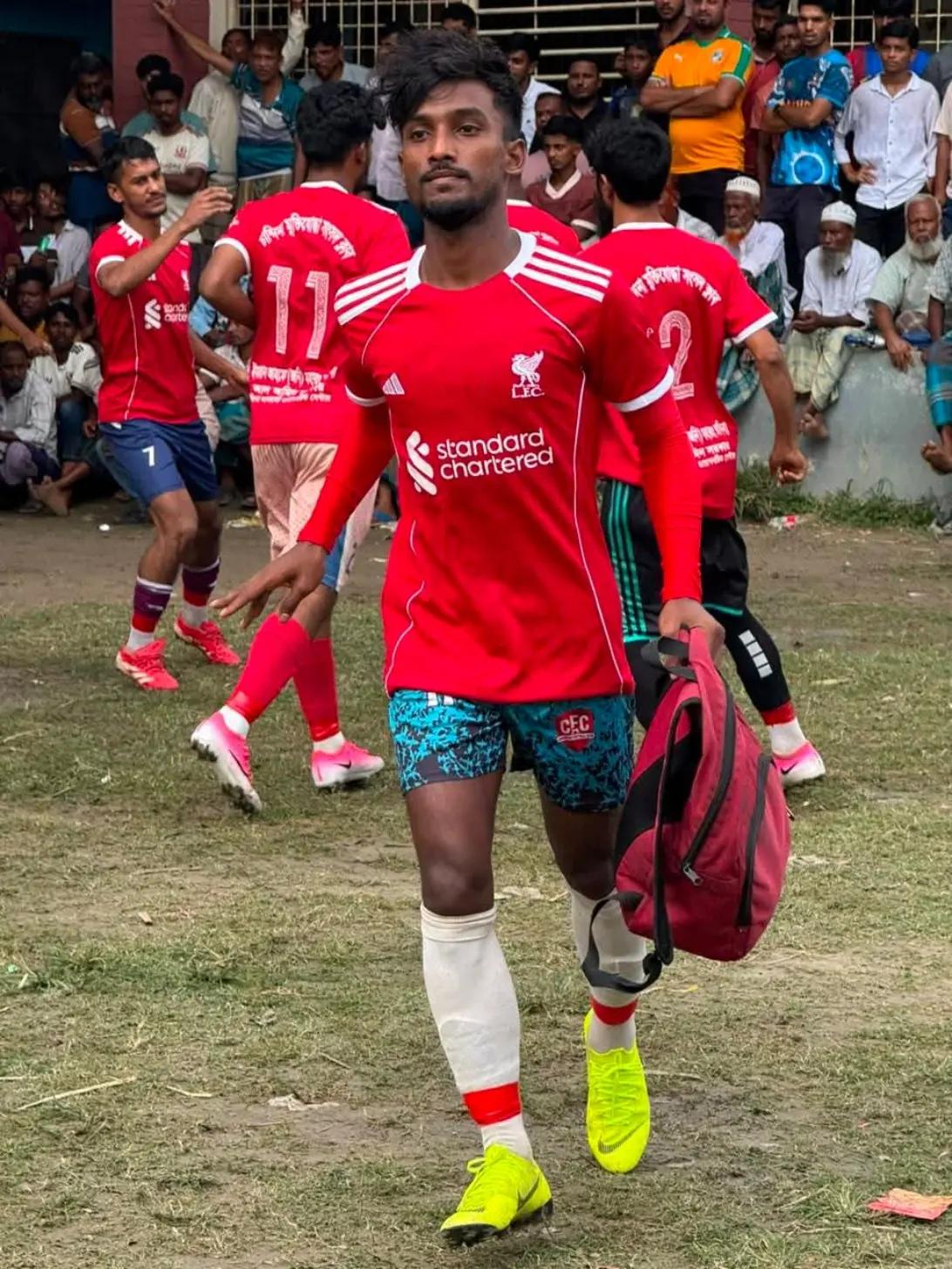 @S..M..𝑴𝒆𝒉𝒆𝒅𝒊.. 🫶⚽🦋
