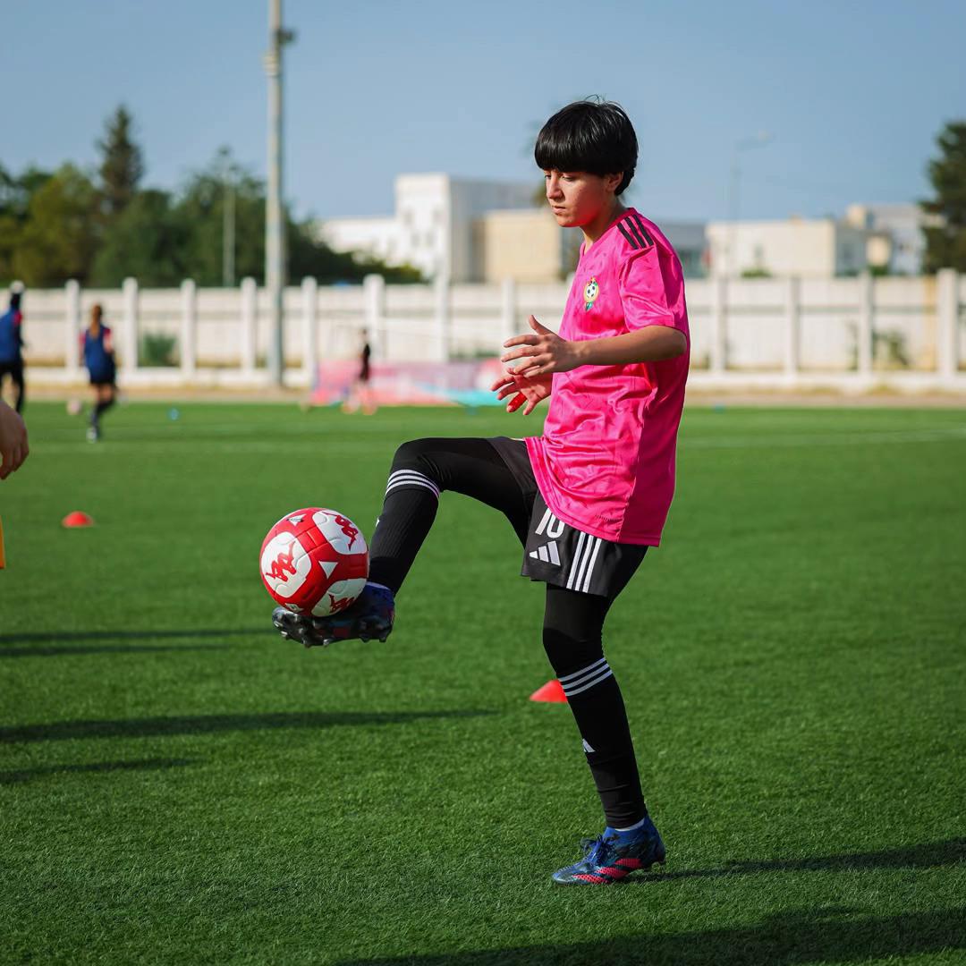 @زكـــيـــه الــمـيـار⚽️⚡️.