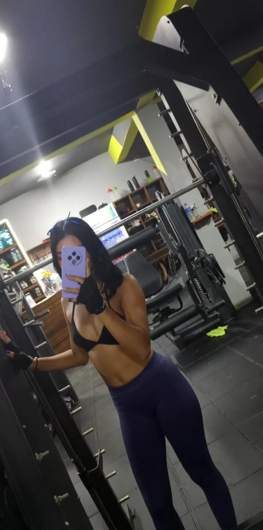 @Yilena🕷️
