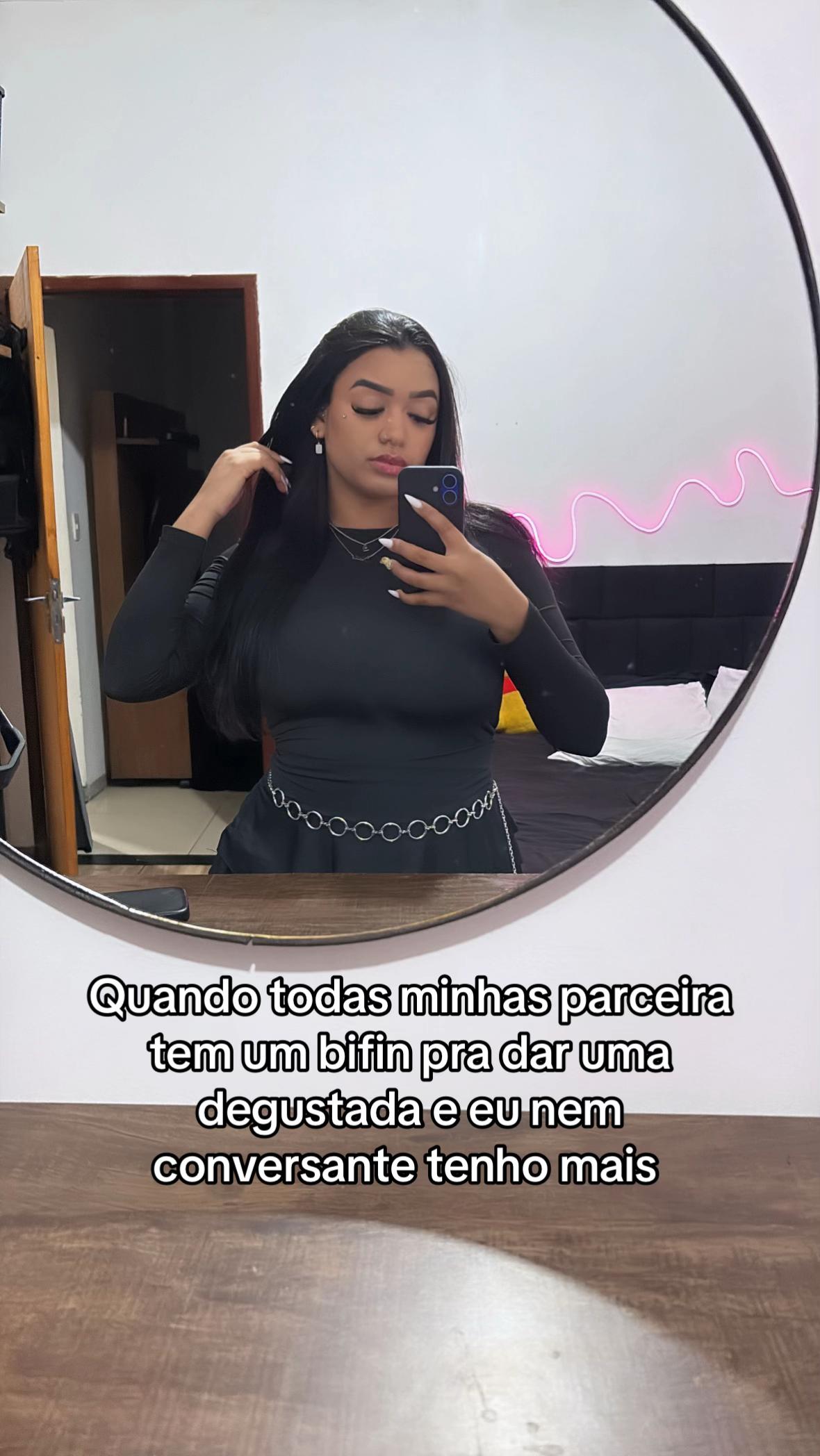 @larasouz.a