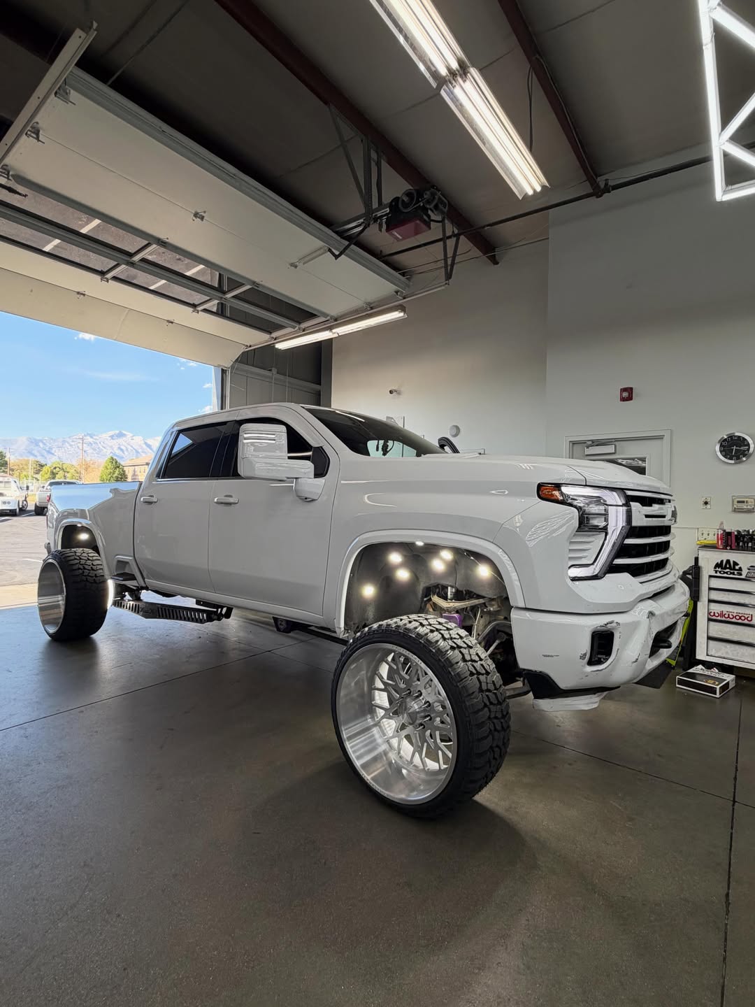 @Boosted Wheel & Tire