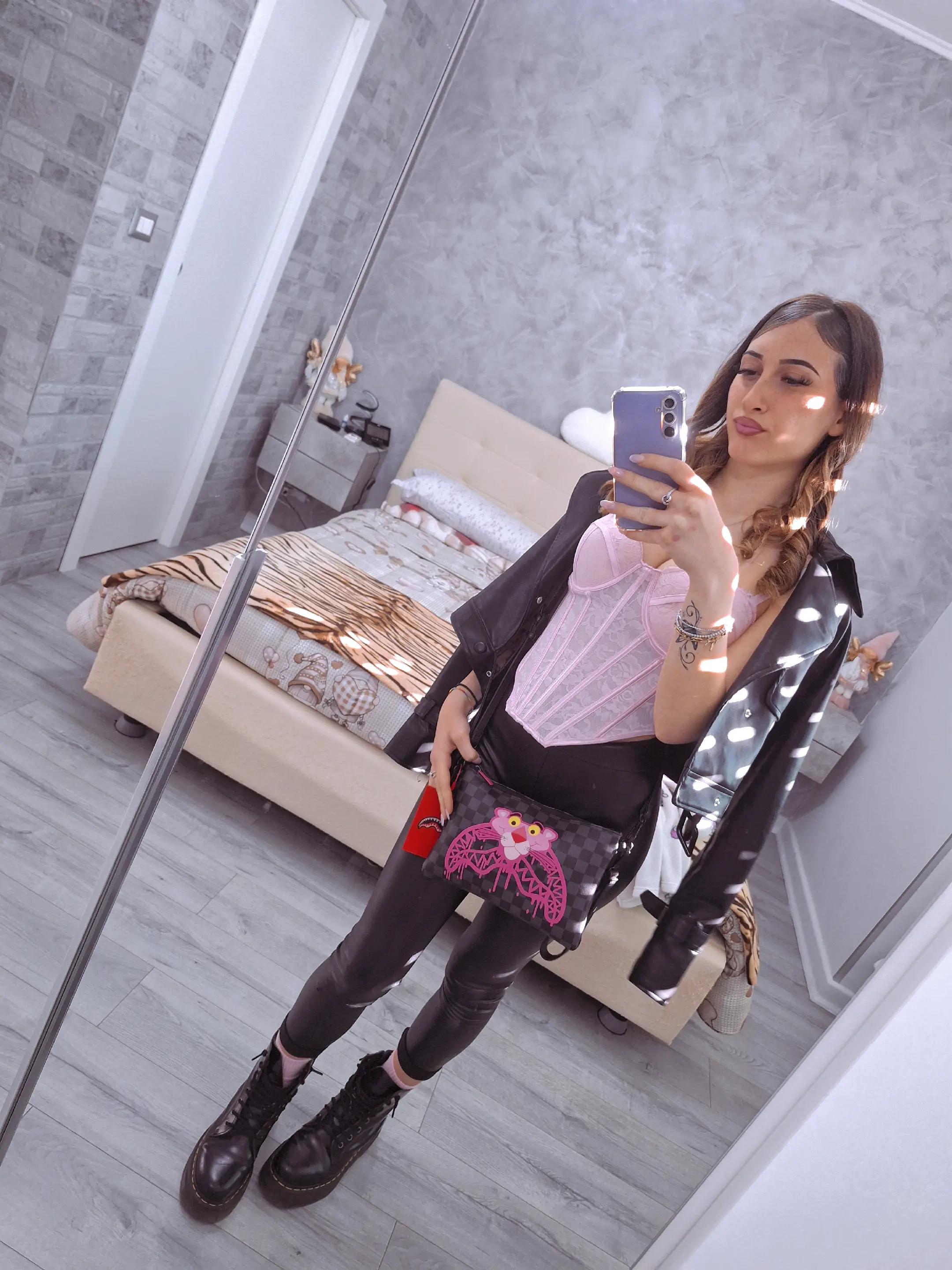 @𝑨𝑳💋