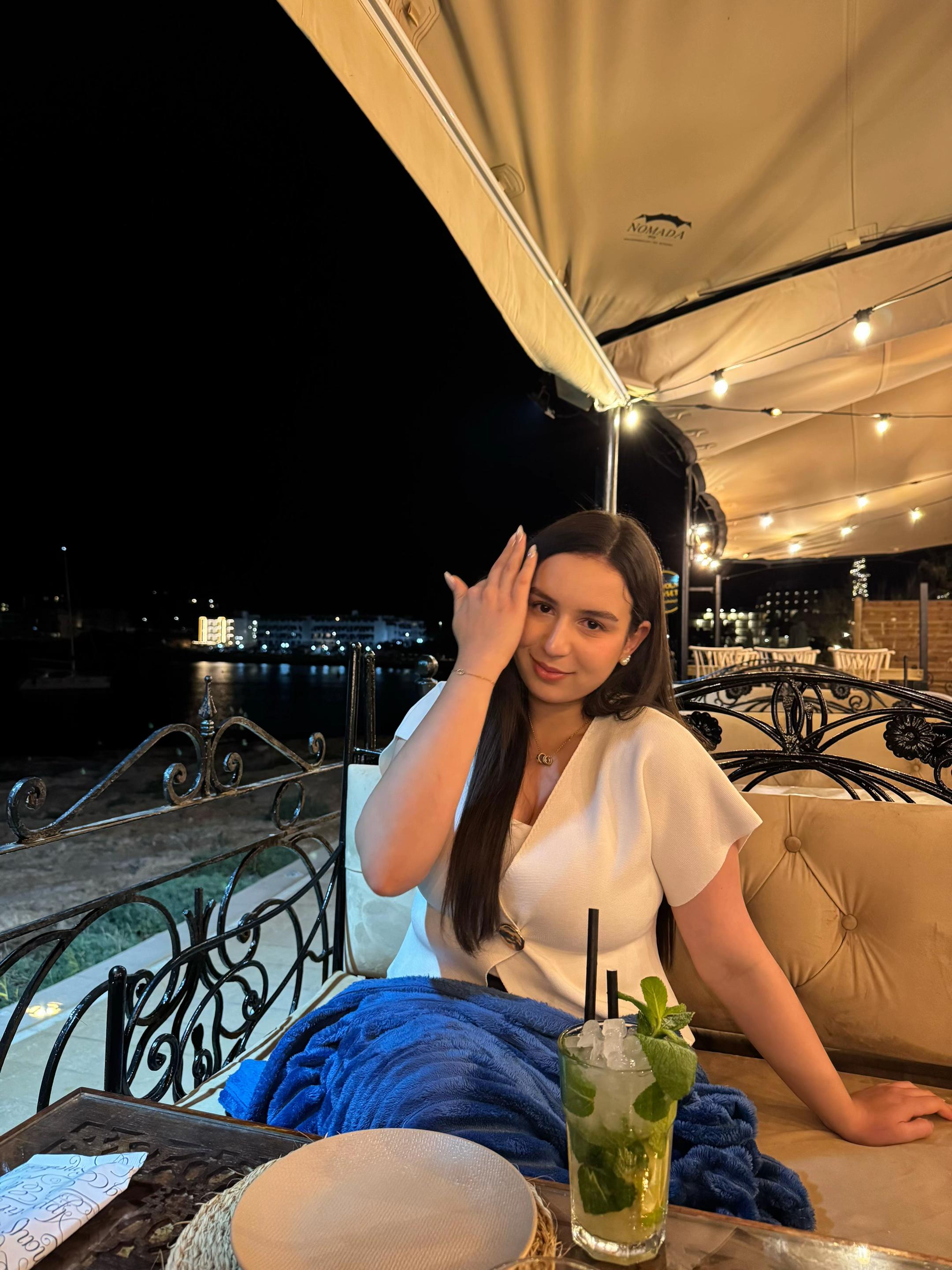 @LAMYA 🎀🦢💗🎐