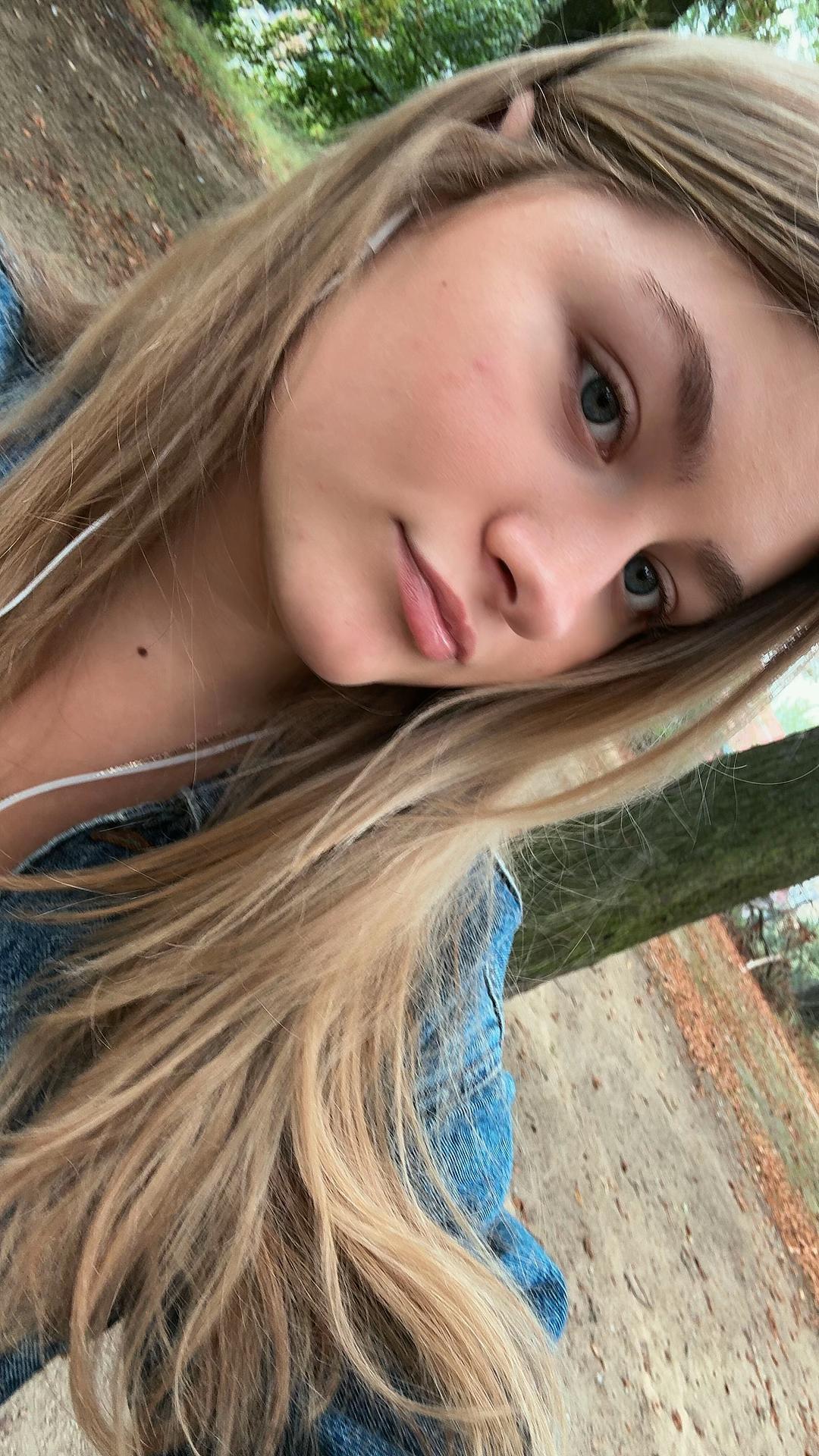 @loresa_85
