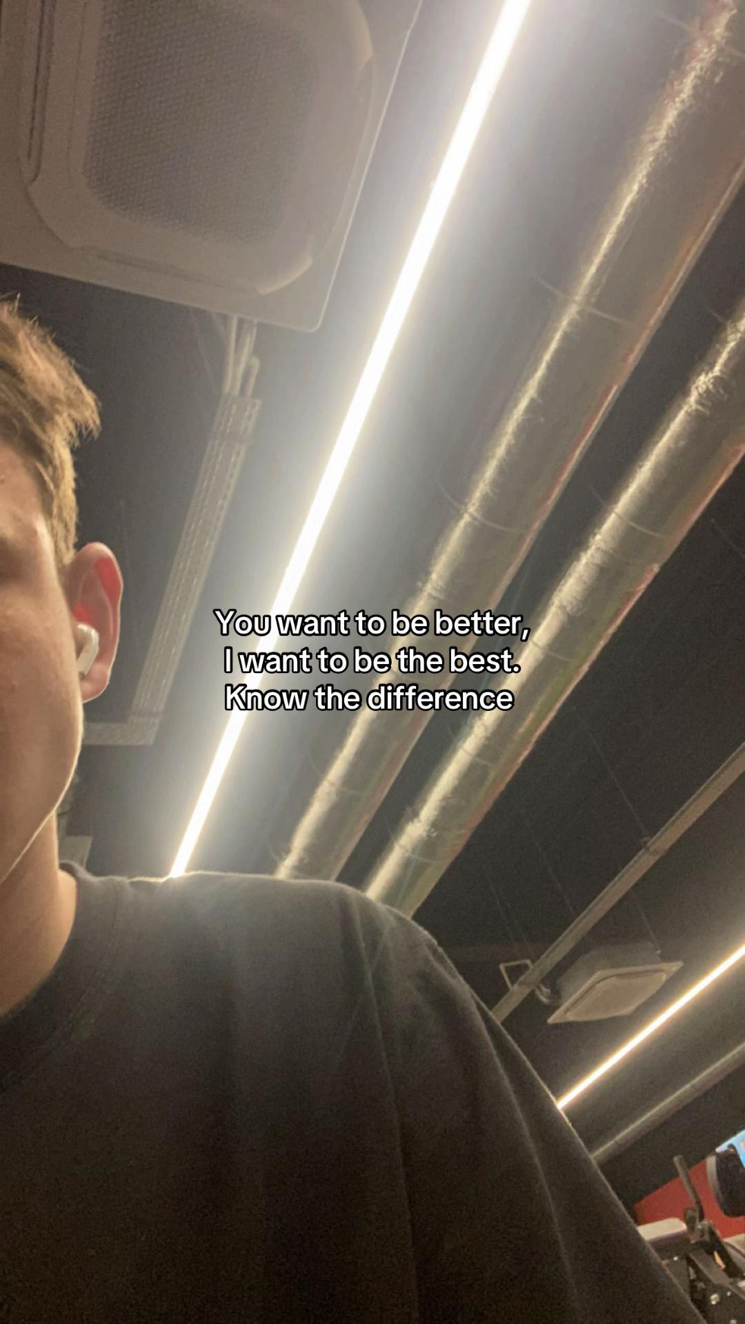 @pitus._