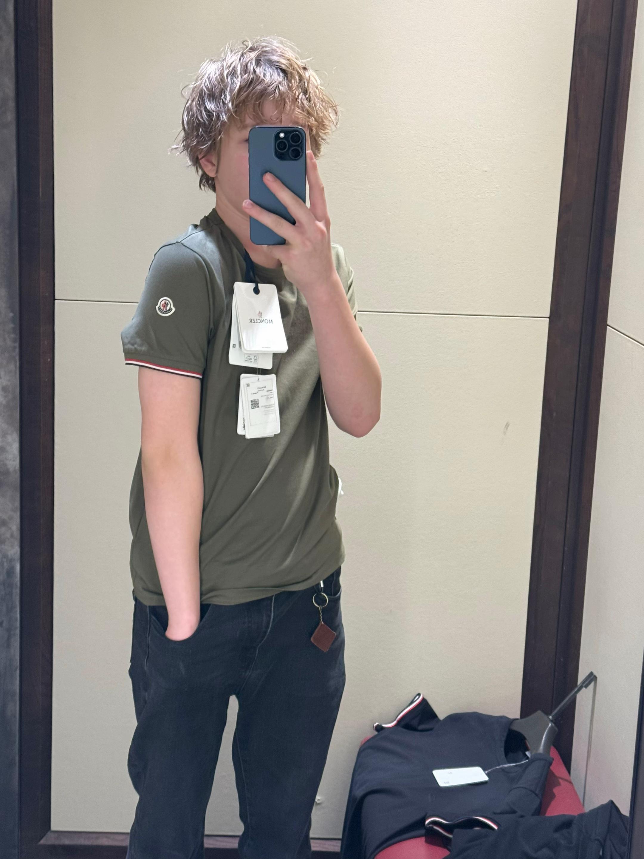@филя🧥