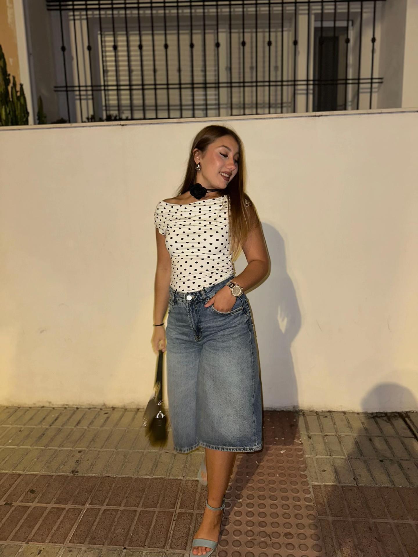 @Angelaajuradoo2__