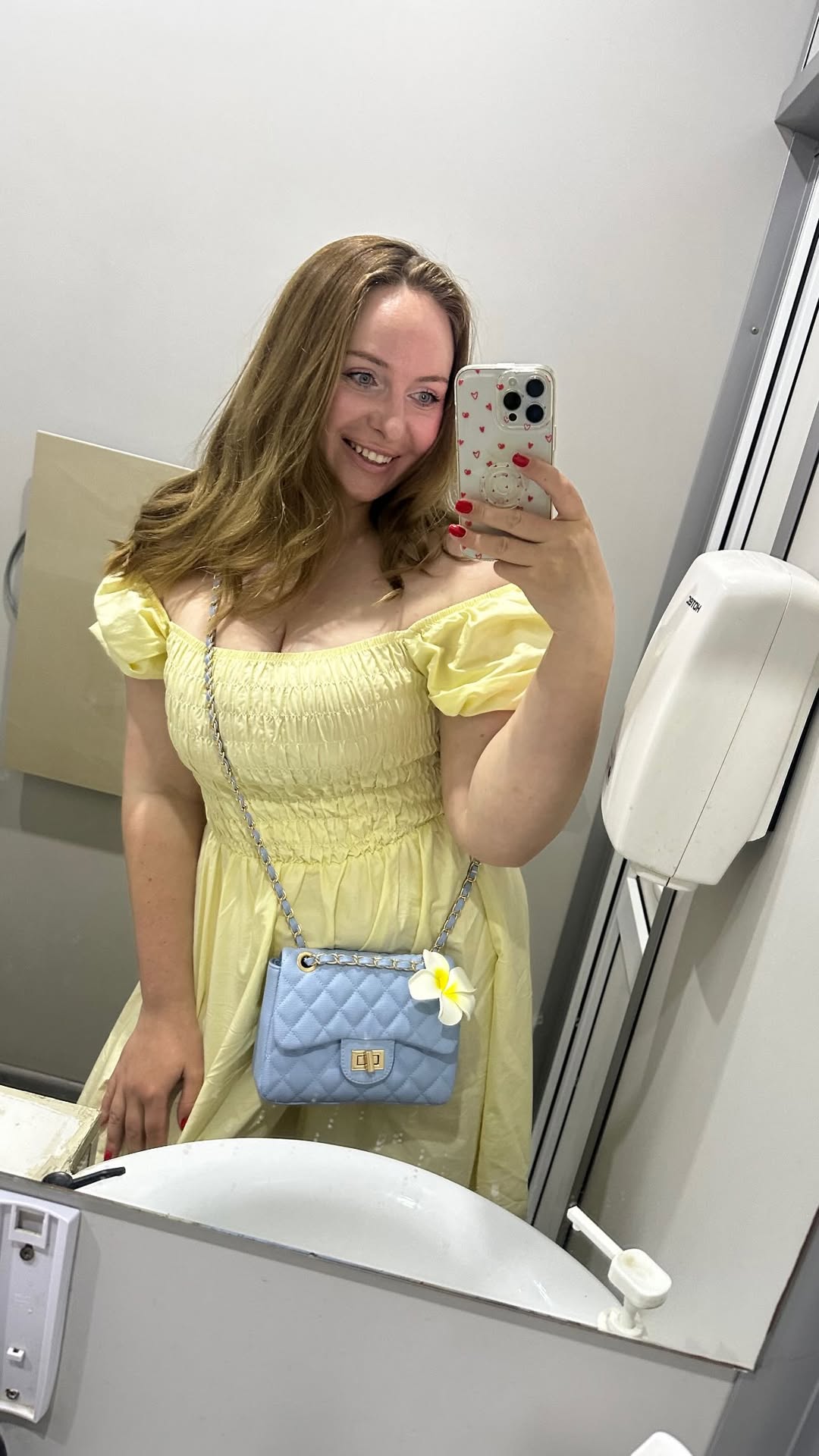 @𝐜𝐚𝐫𝐭𝐲.𝐭𝐢🧸