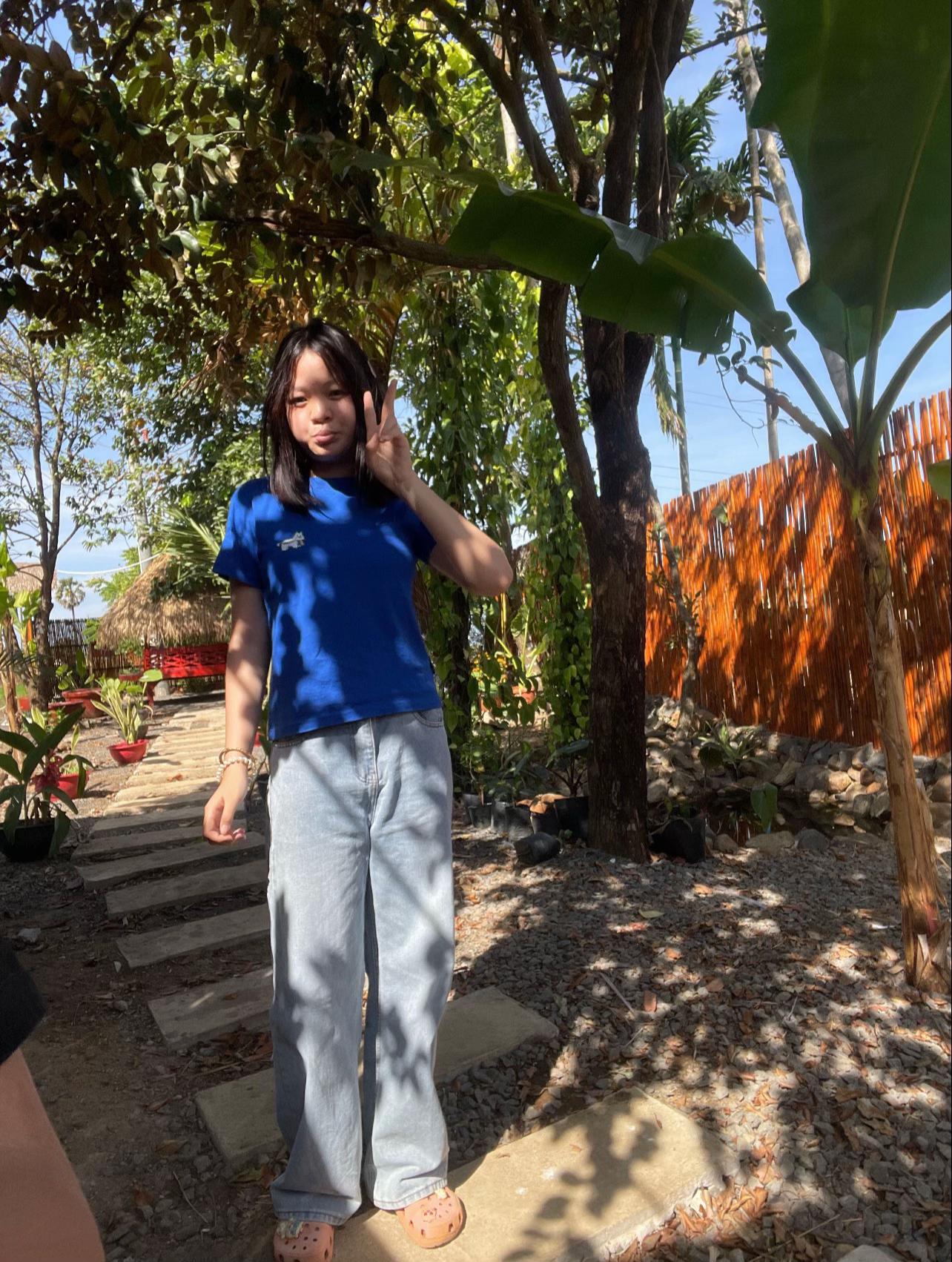 @អេងក្មេងបីសាច
