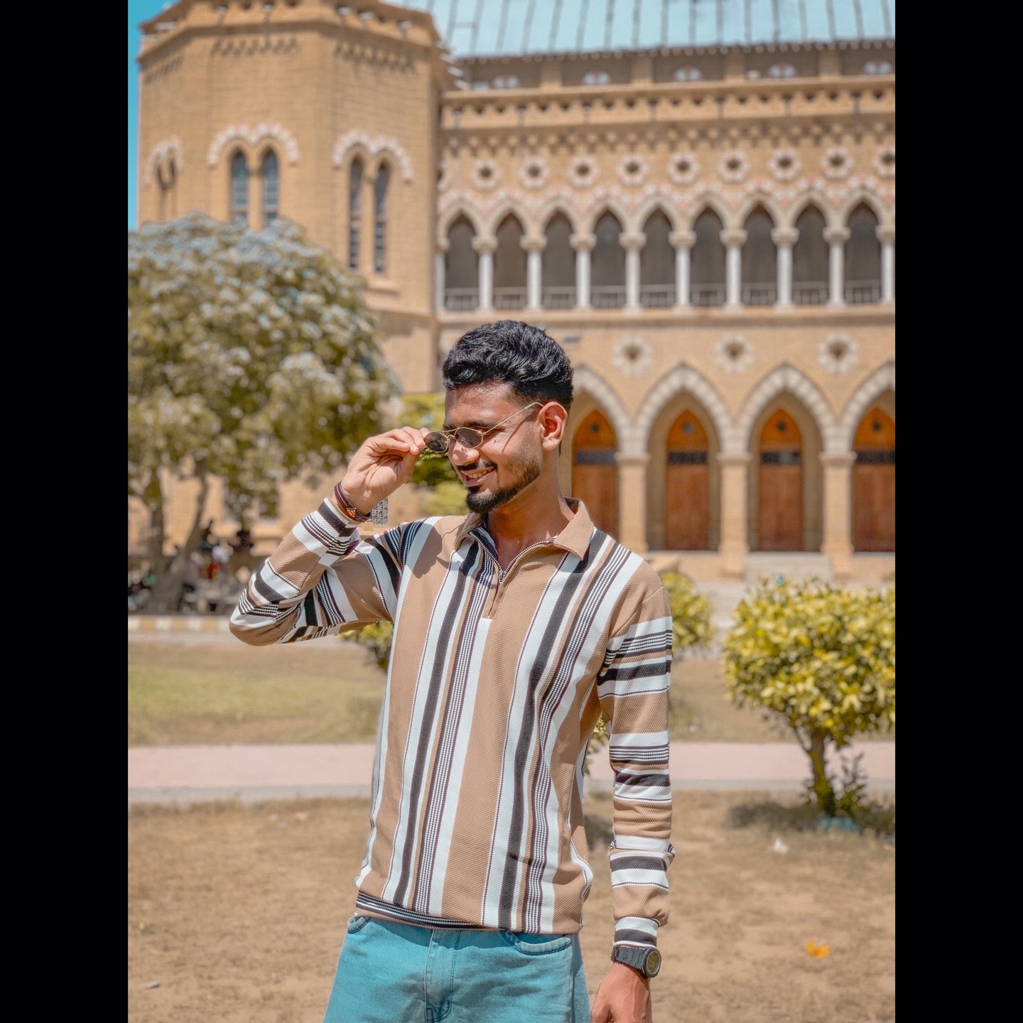 @〽️r MOIz...👑🥷🦅