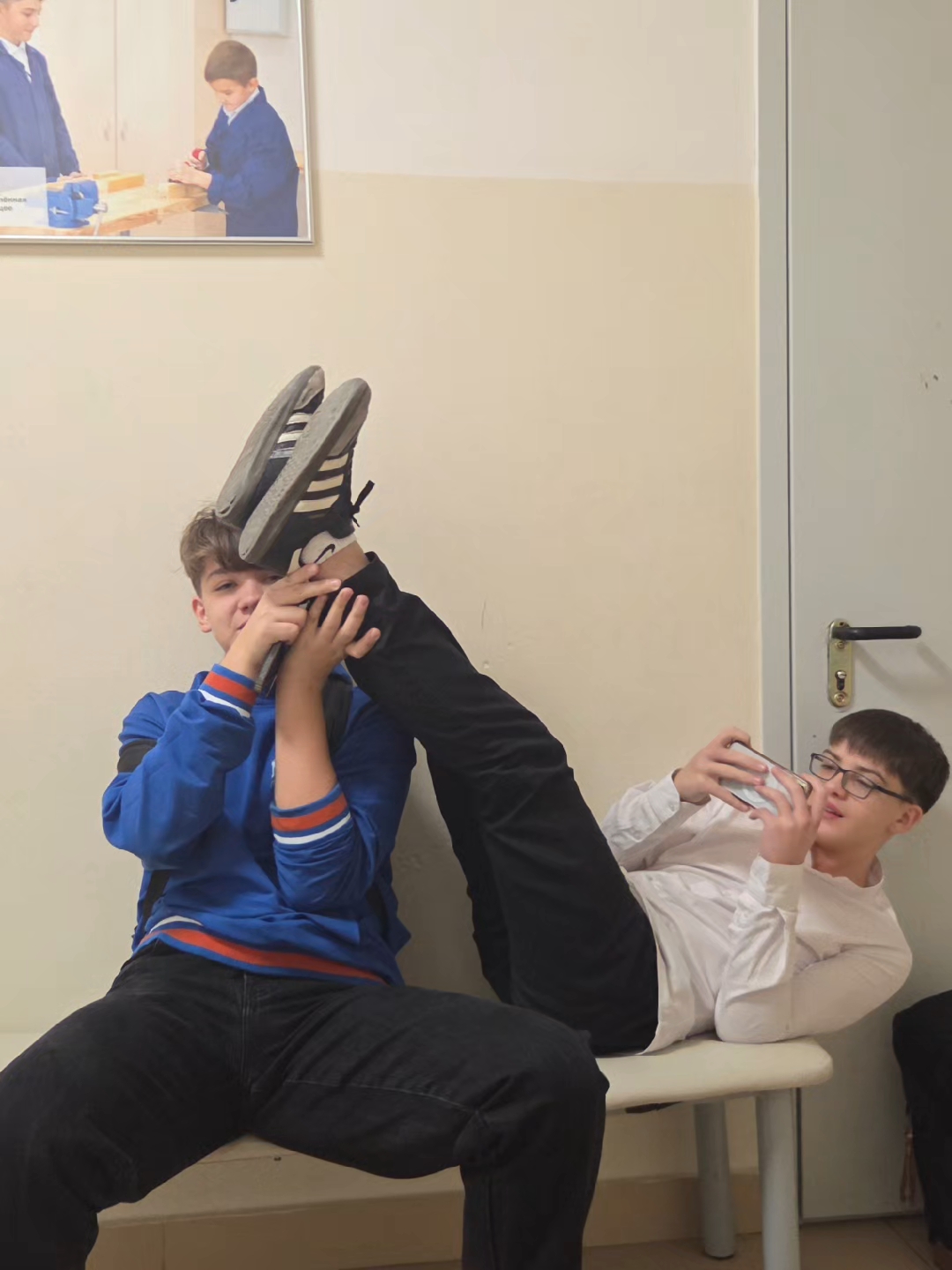 @Ваня