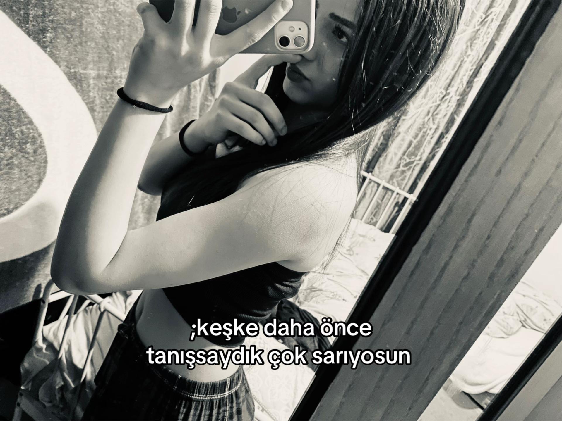 @kardelenރ
