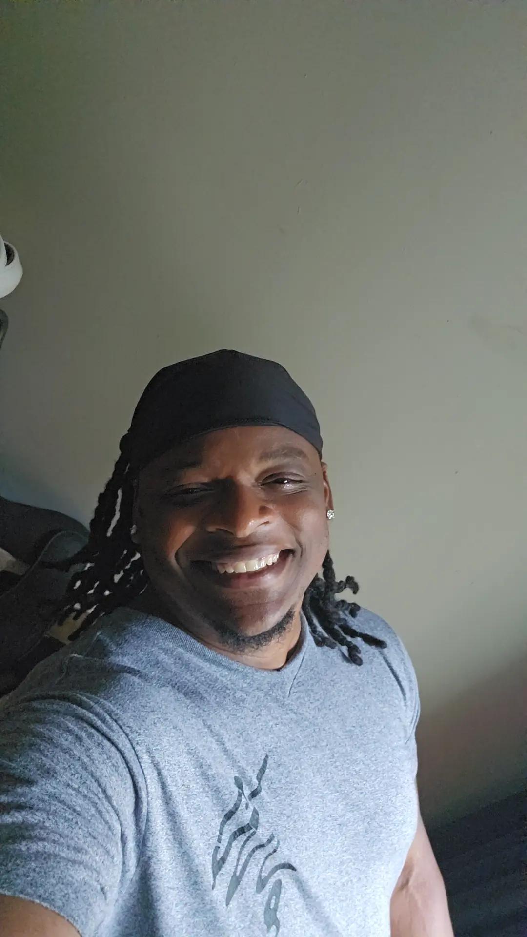 @🤴 KingJune