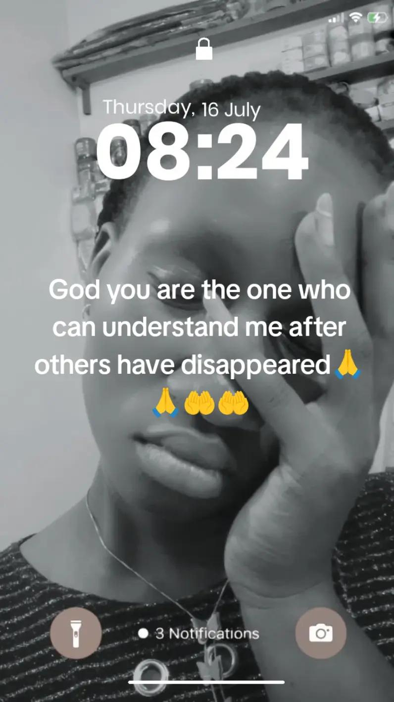 @Essyofficial✨256