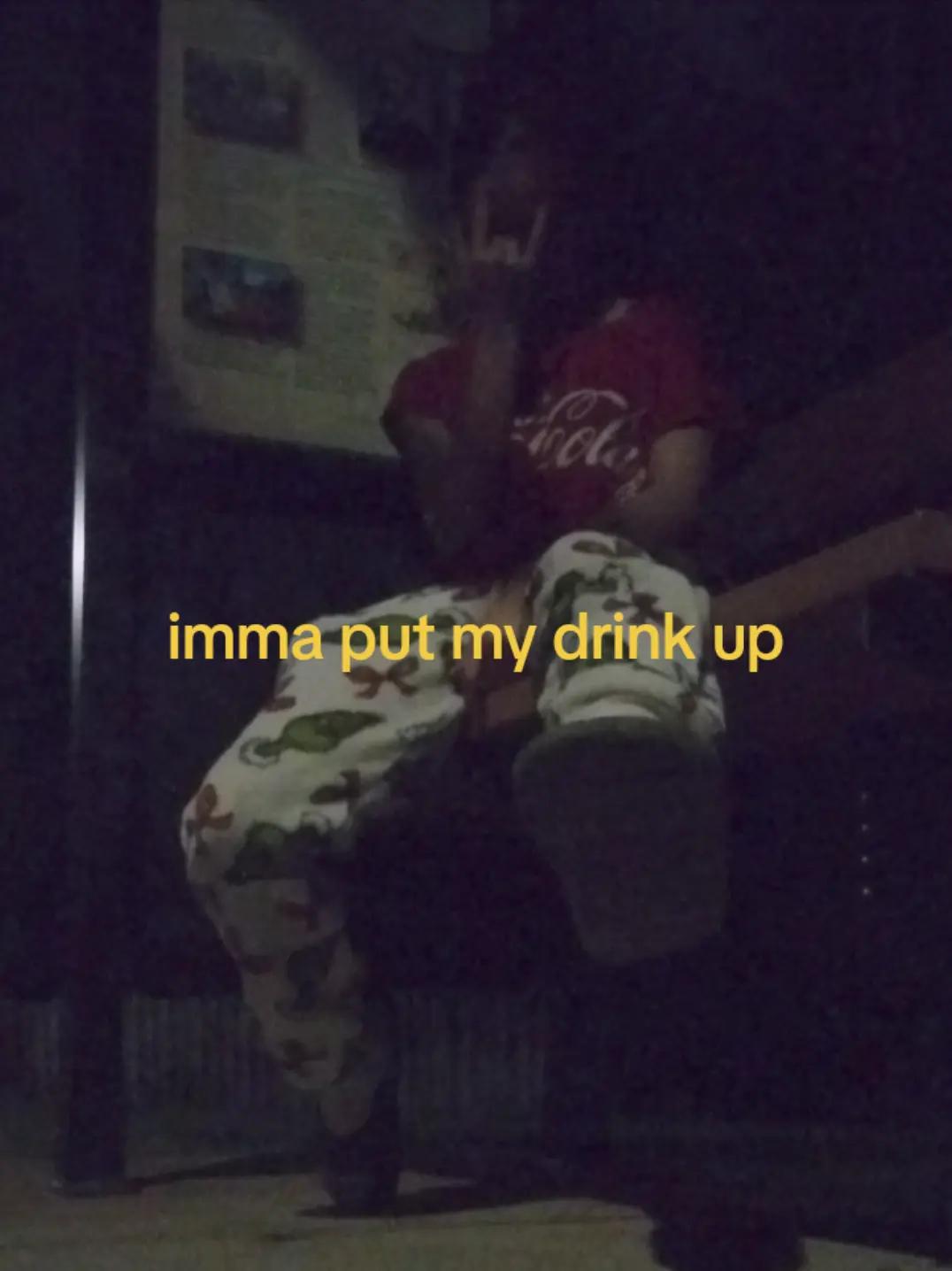 @⊰V⊱