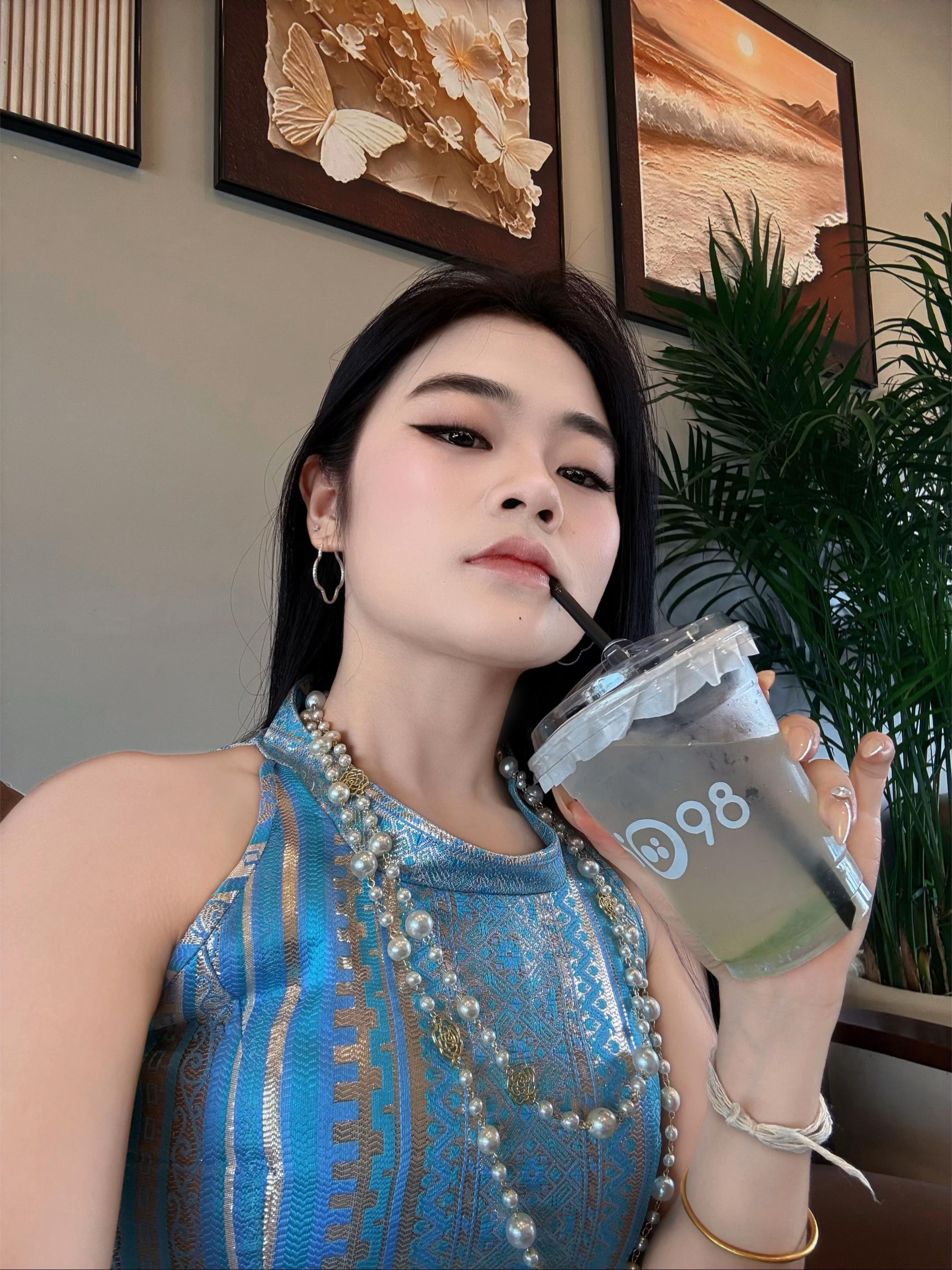 @KS