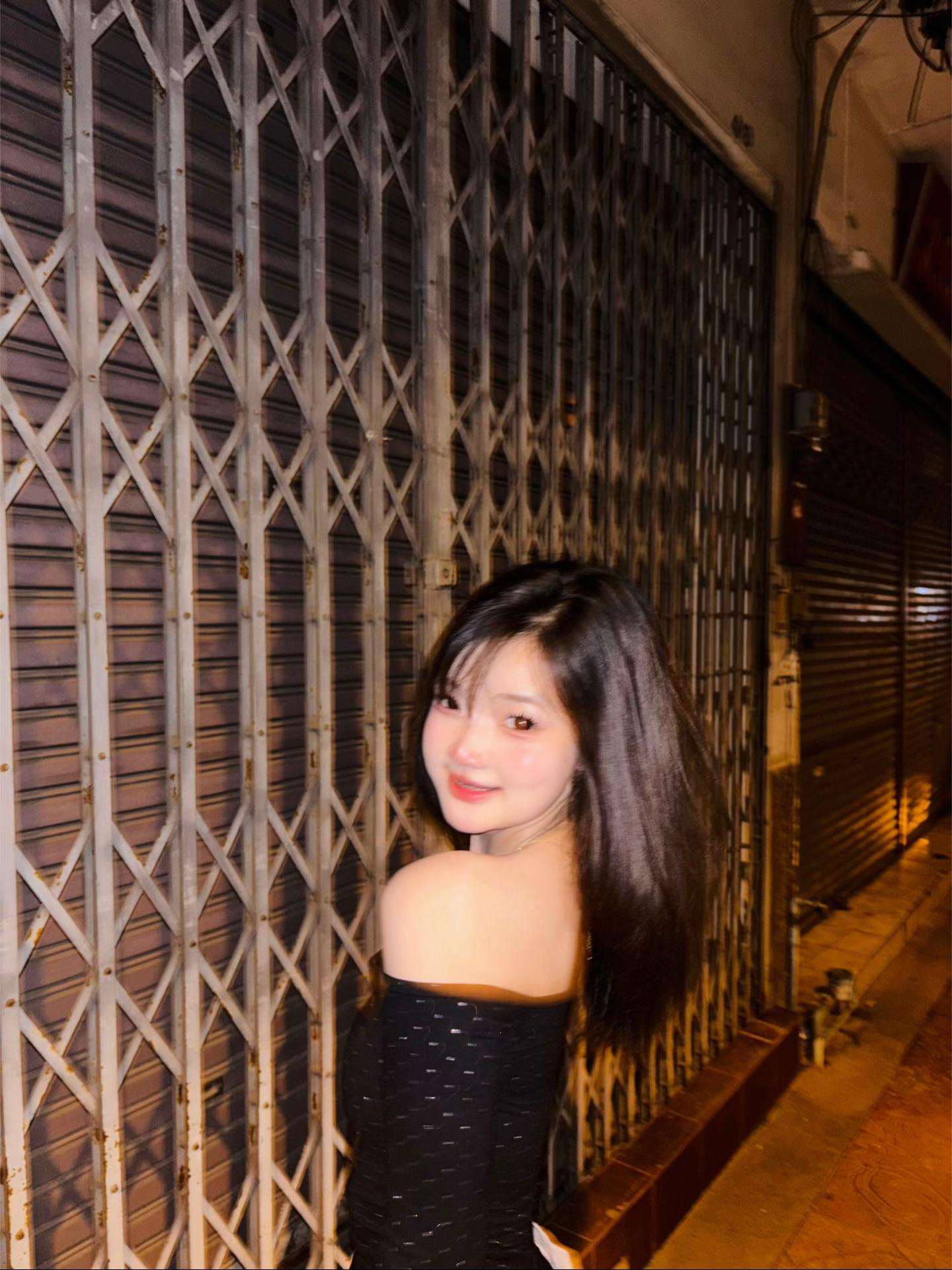 @Apisara