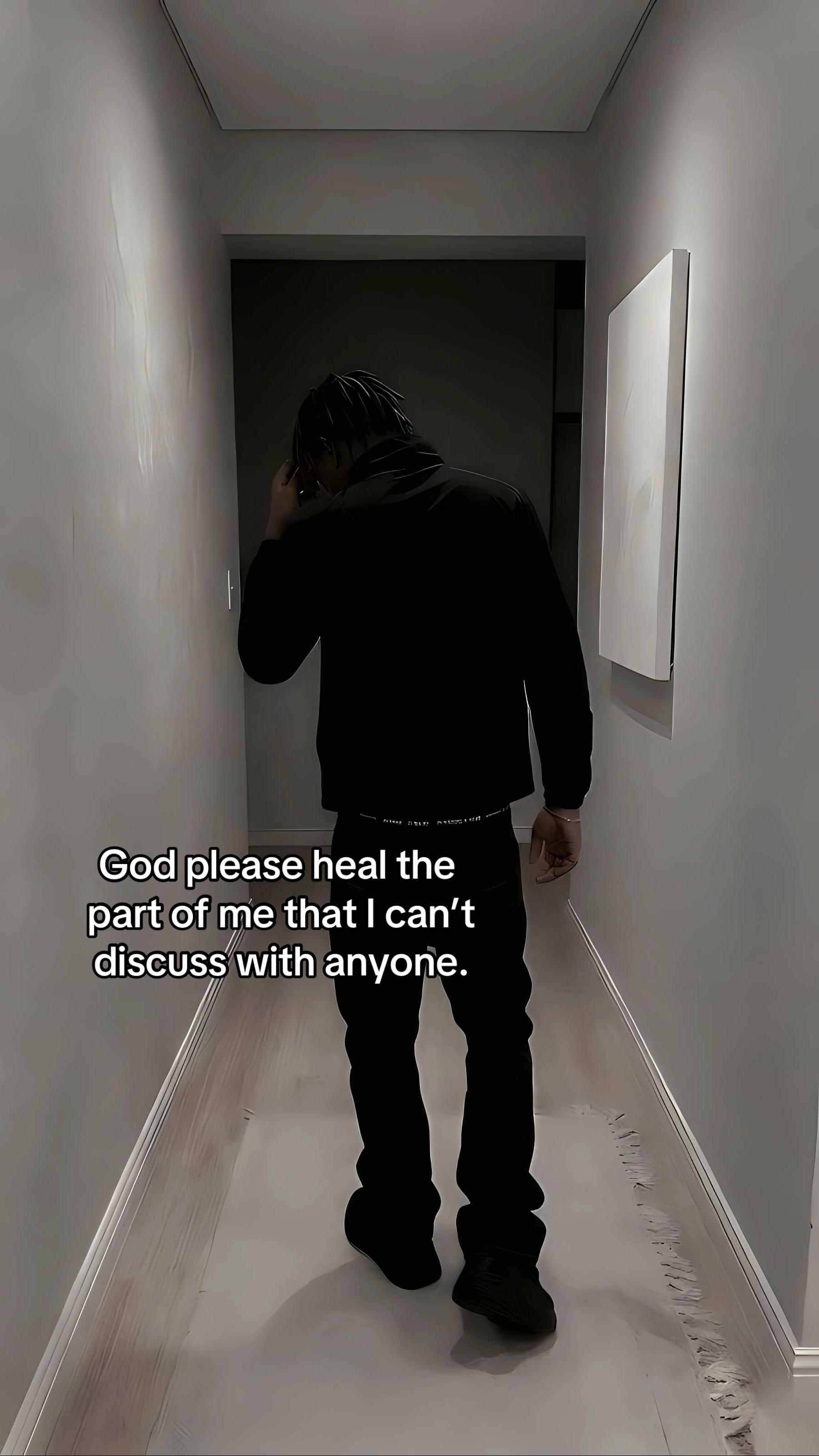 @Not.chris🗿🖤
