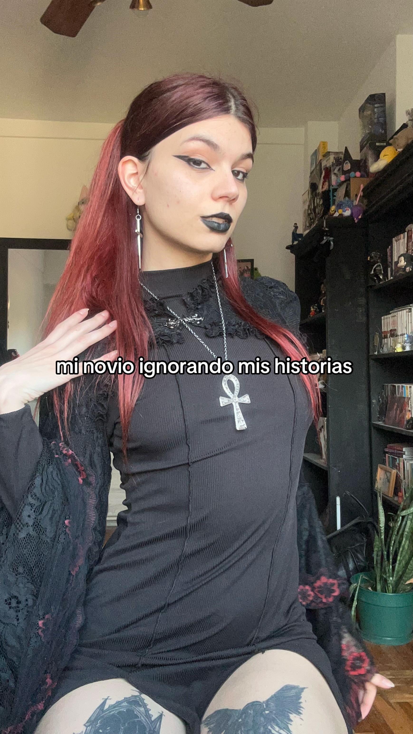 @acronica ᛑᛗᛛ
