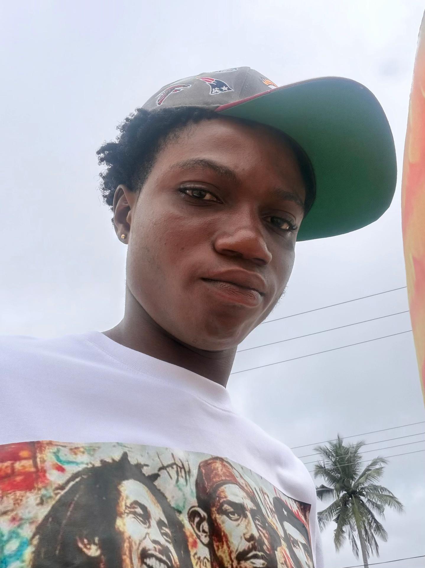 @//TALL _ TRAPPER 🇬🇭🏝️//🔫