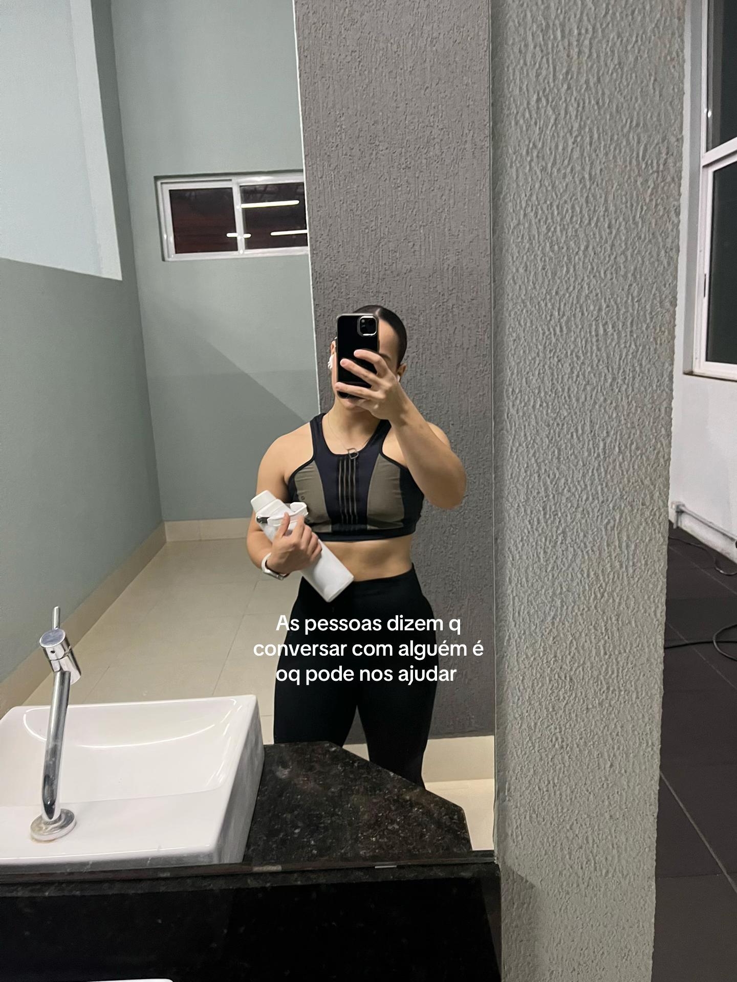 @biamirandanm