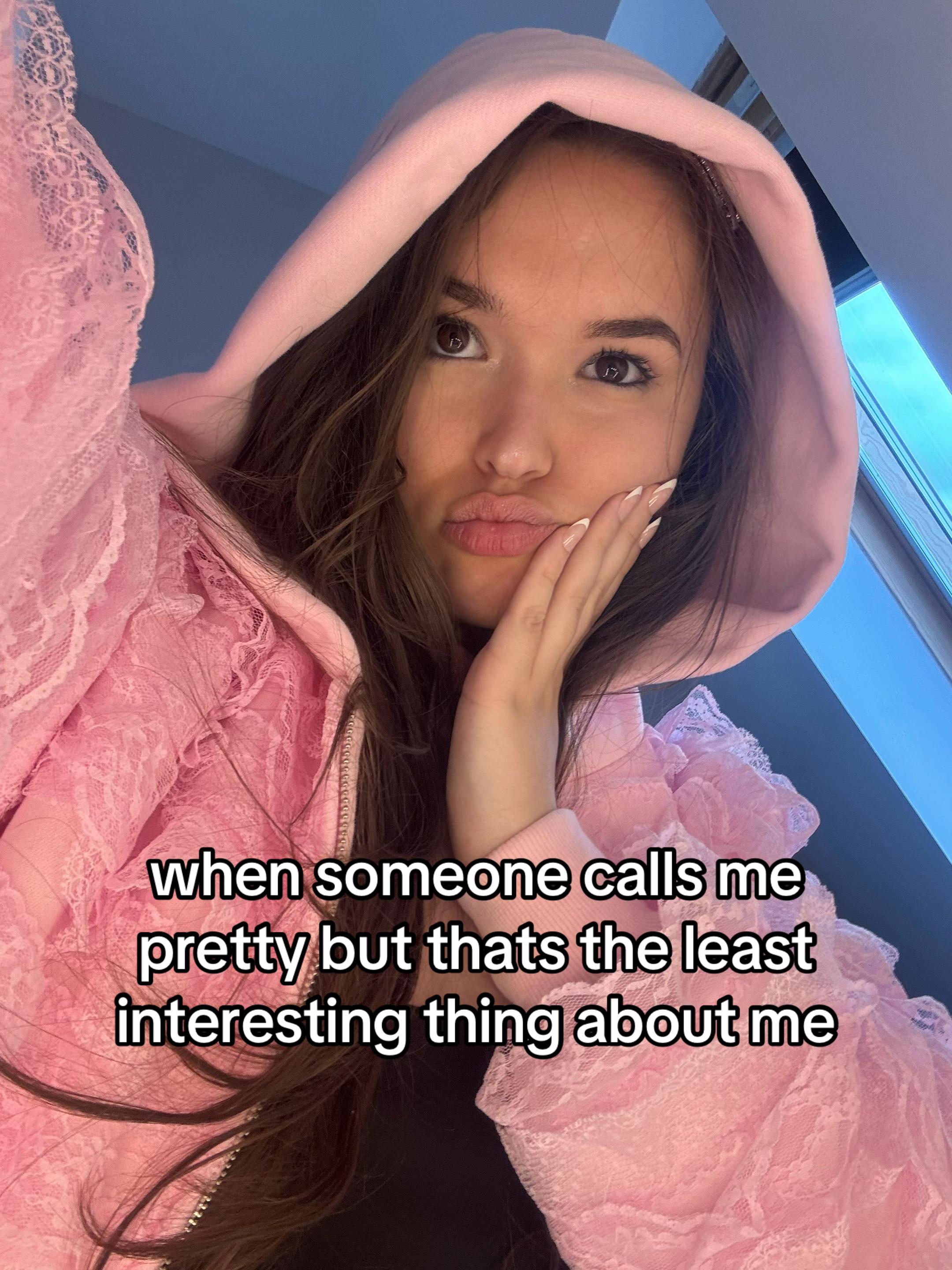 @glossie