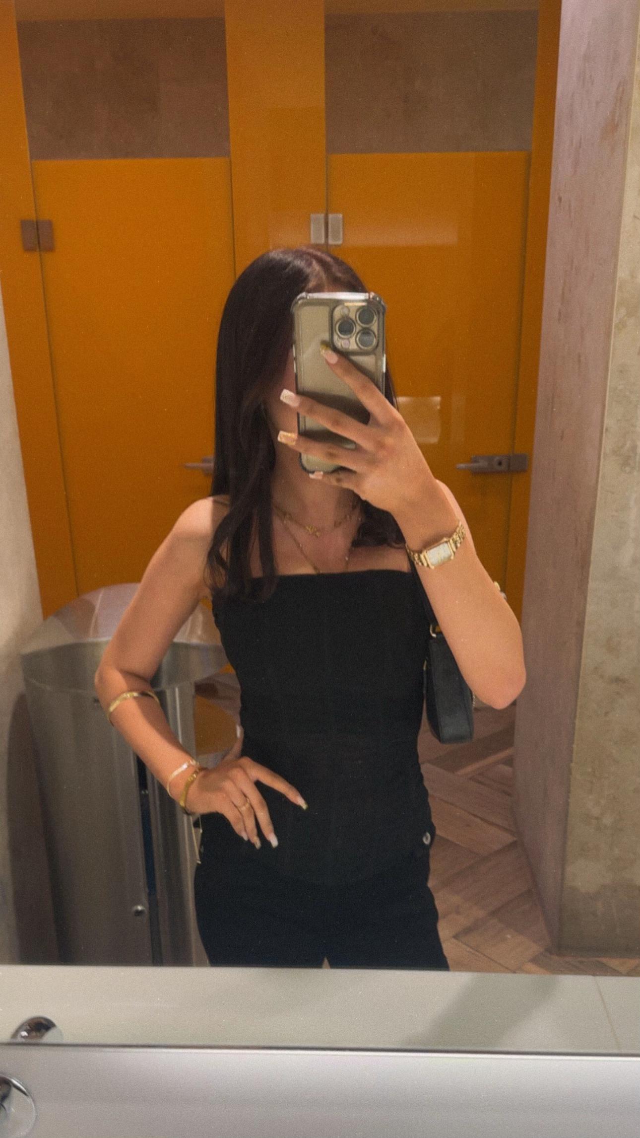 @𝐌𝐞𝐝𝐢𝐧𝐞