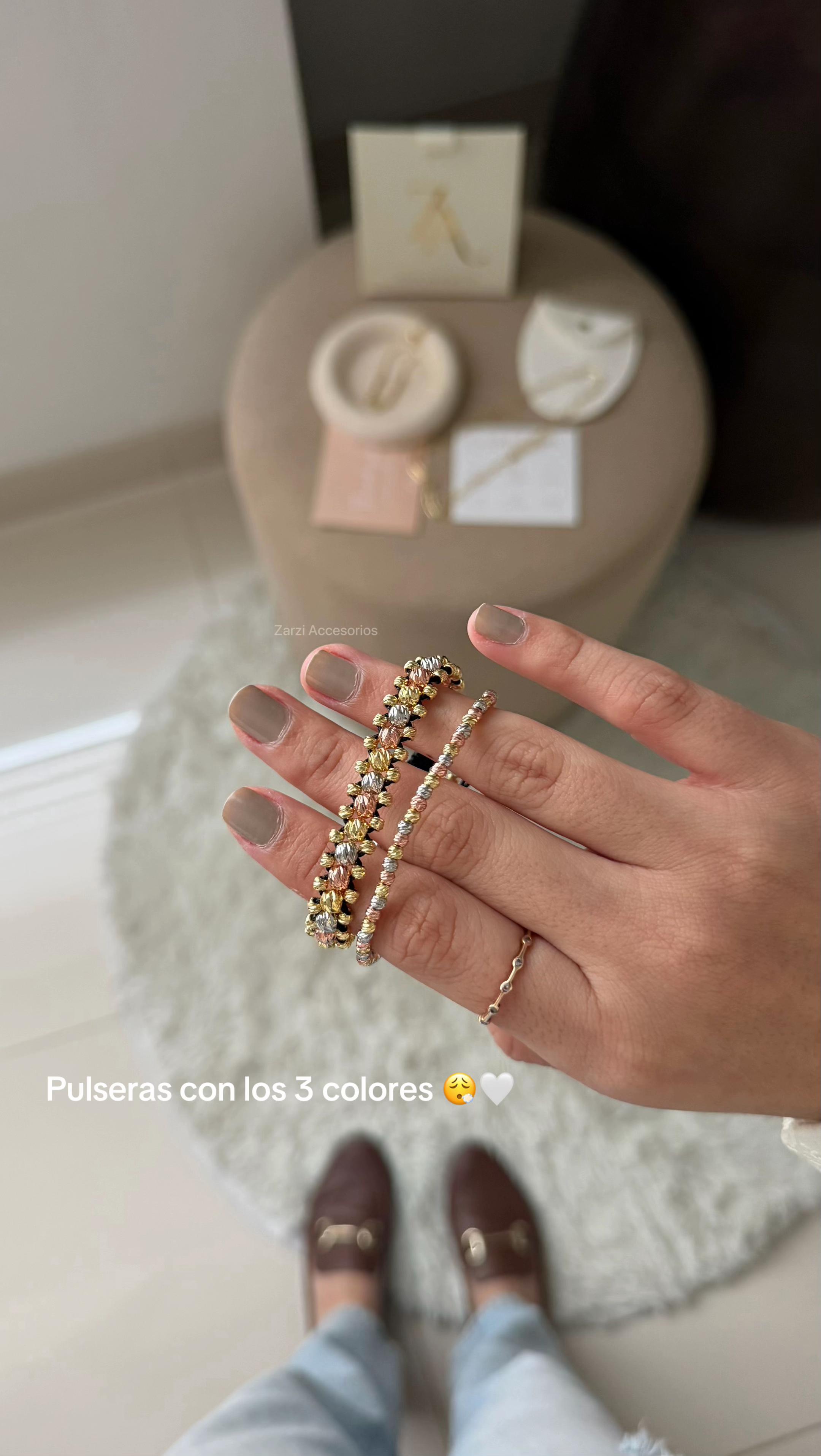 @zarziaccesorios.bo