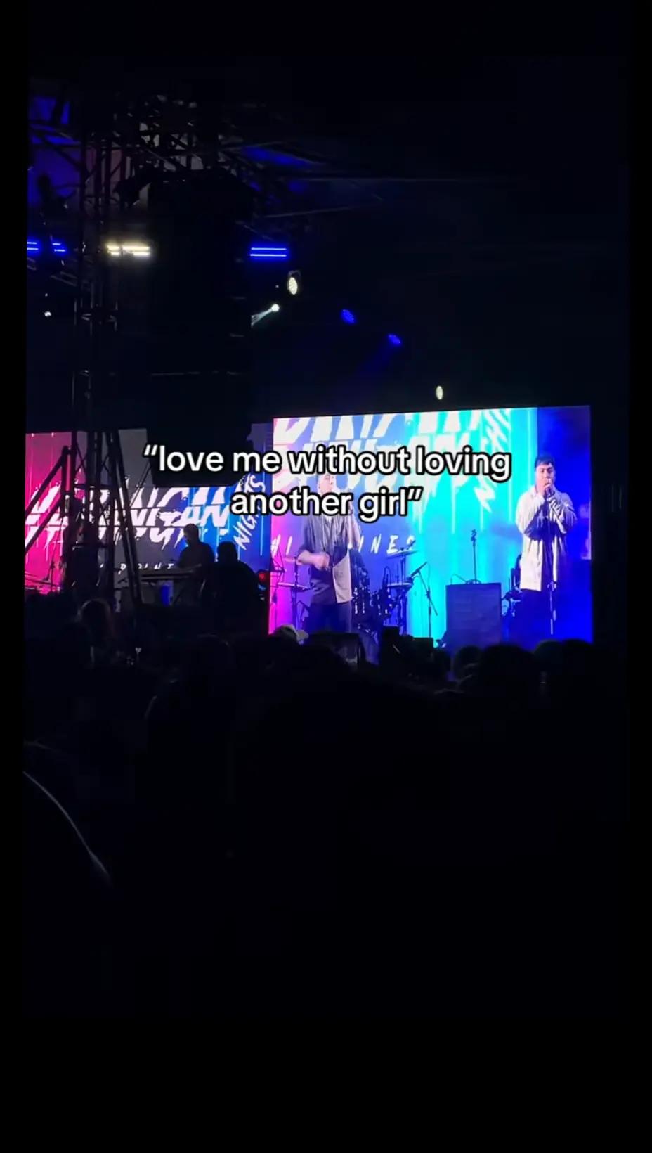 @sad boy🥺
