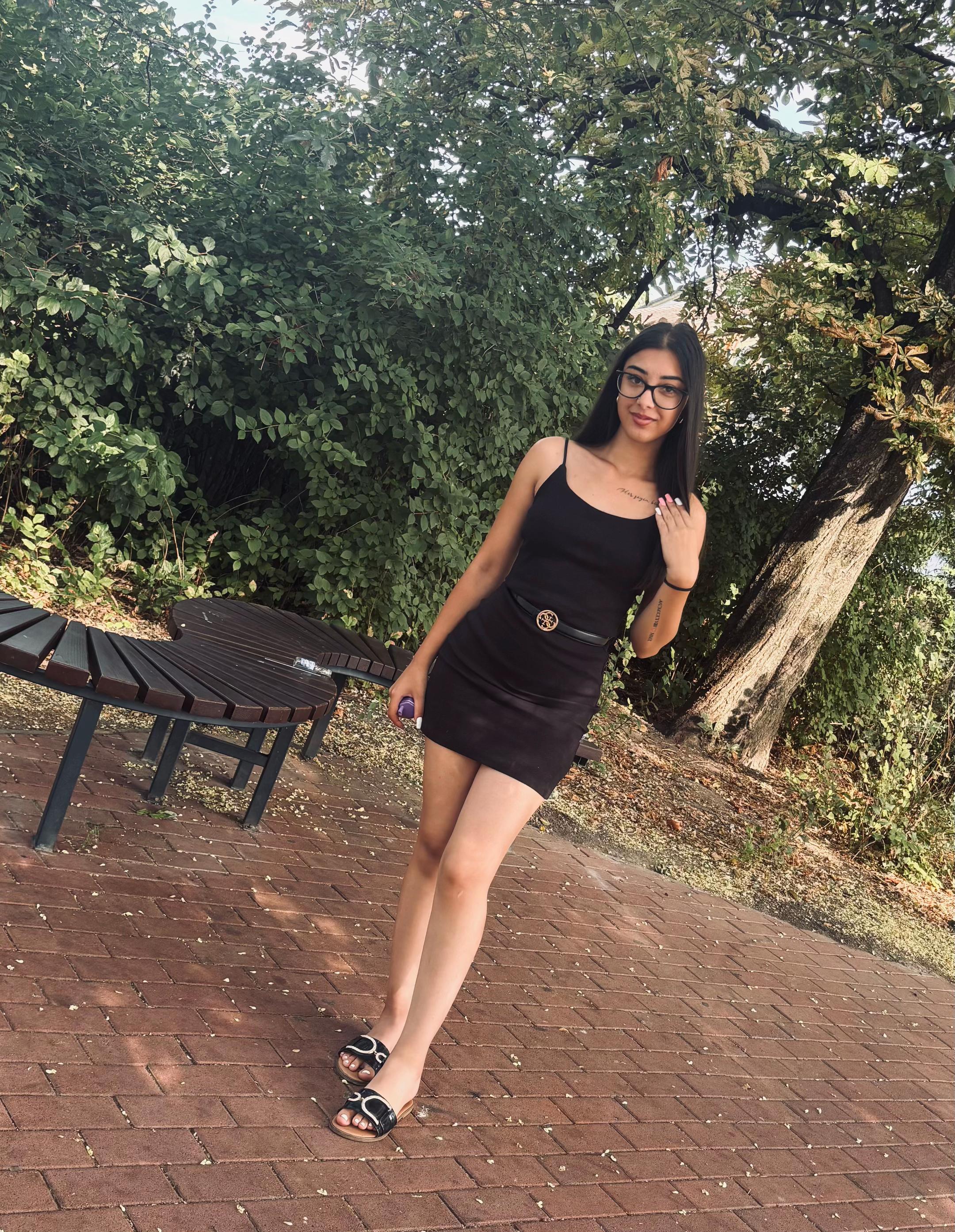 @𝕮𝖎𝖓𝖙𝖎💋