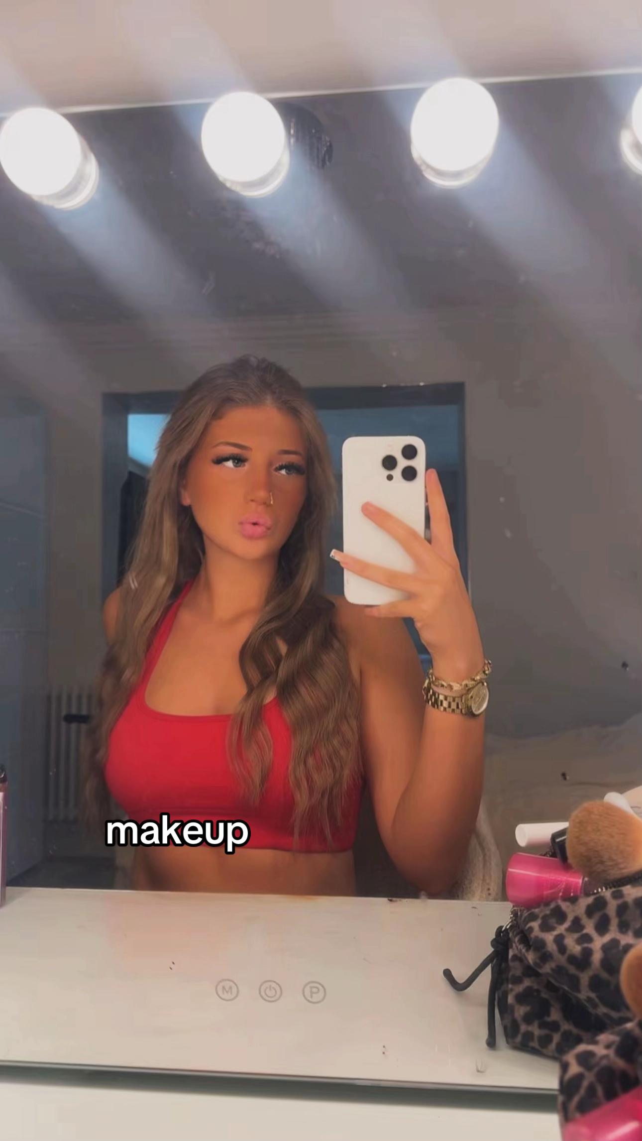 @izzyrosespam✌🏽