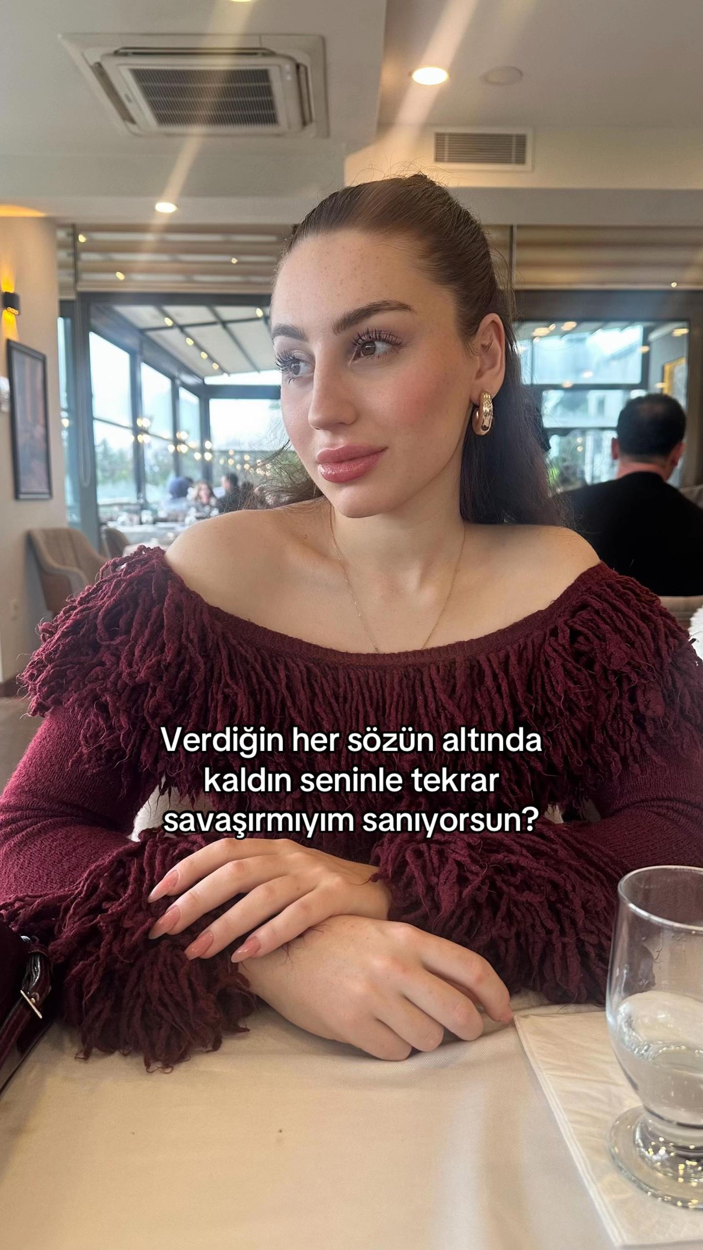 @elif.kocat&uuml;rk