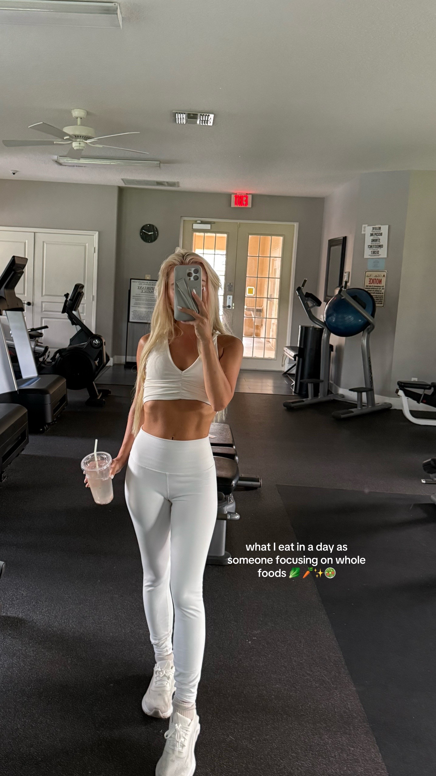 @taraalexandra_