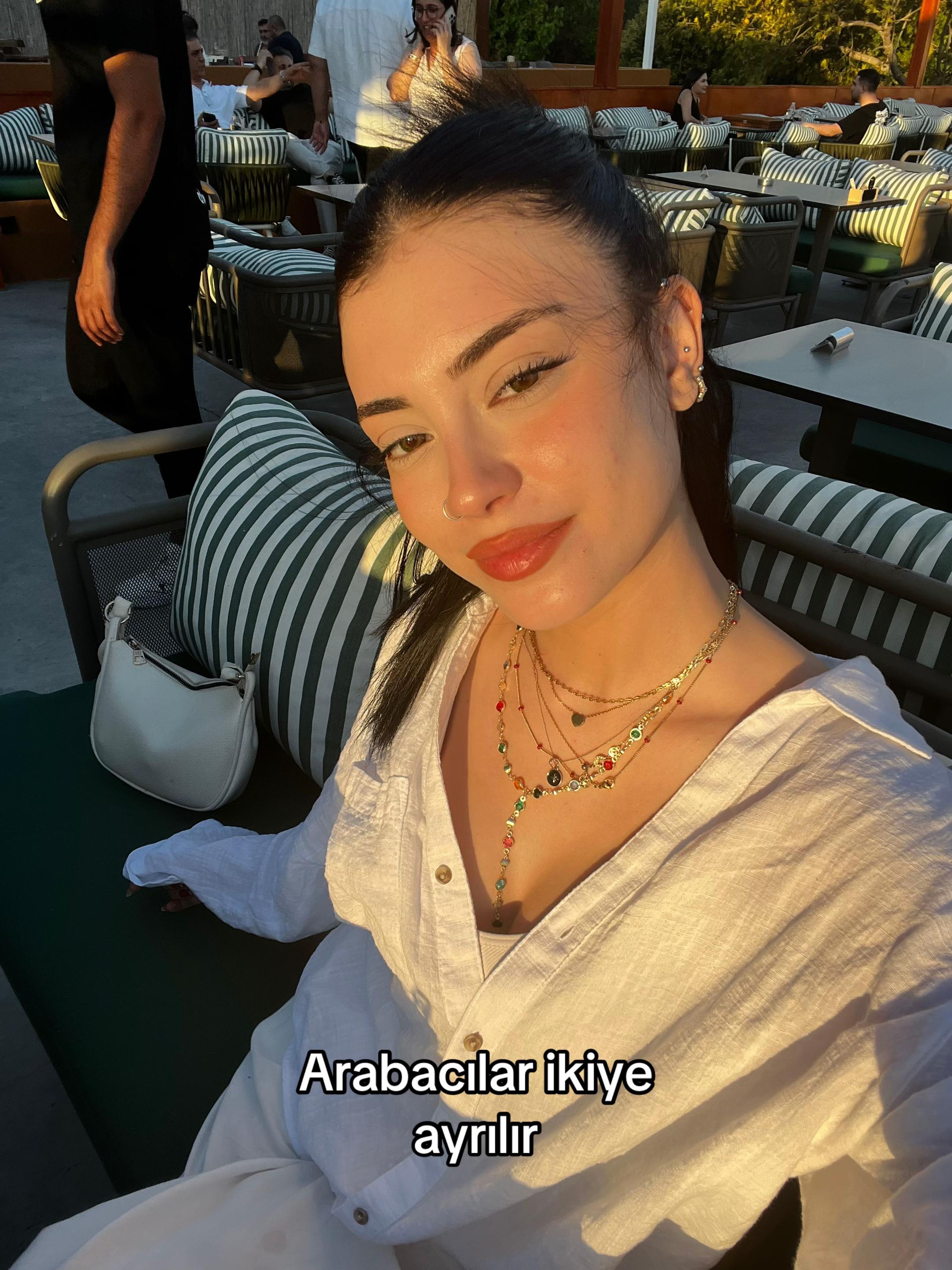 @Büşra