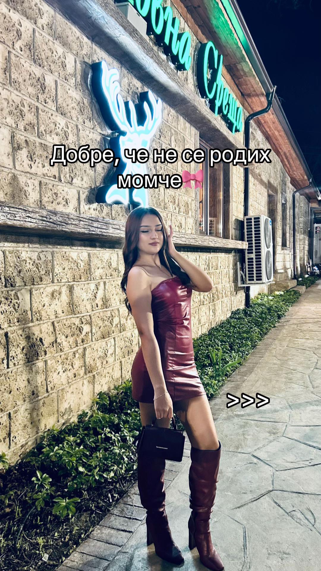 @𝐘