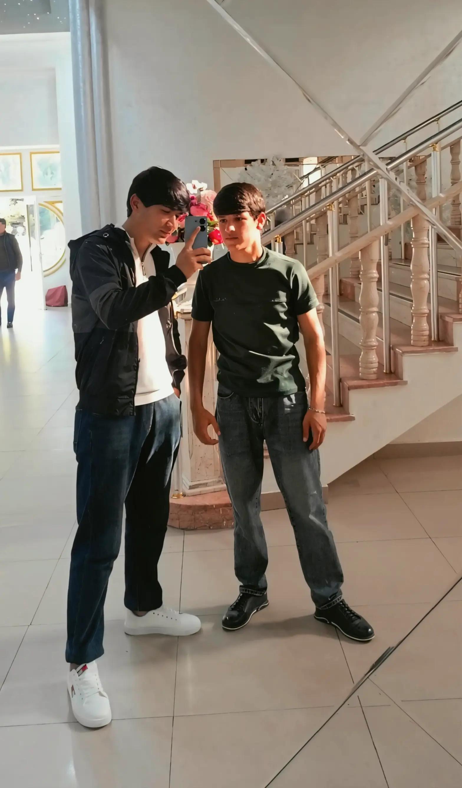 @𝓡𝓪𝓾𝓯.𝓨𝓾𝓼𝓲𝓯𝓸𝓿𝓱🇦🇿