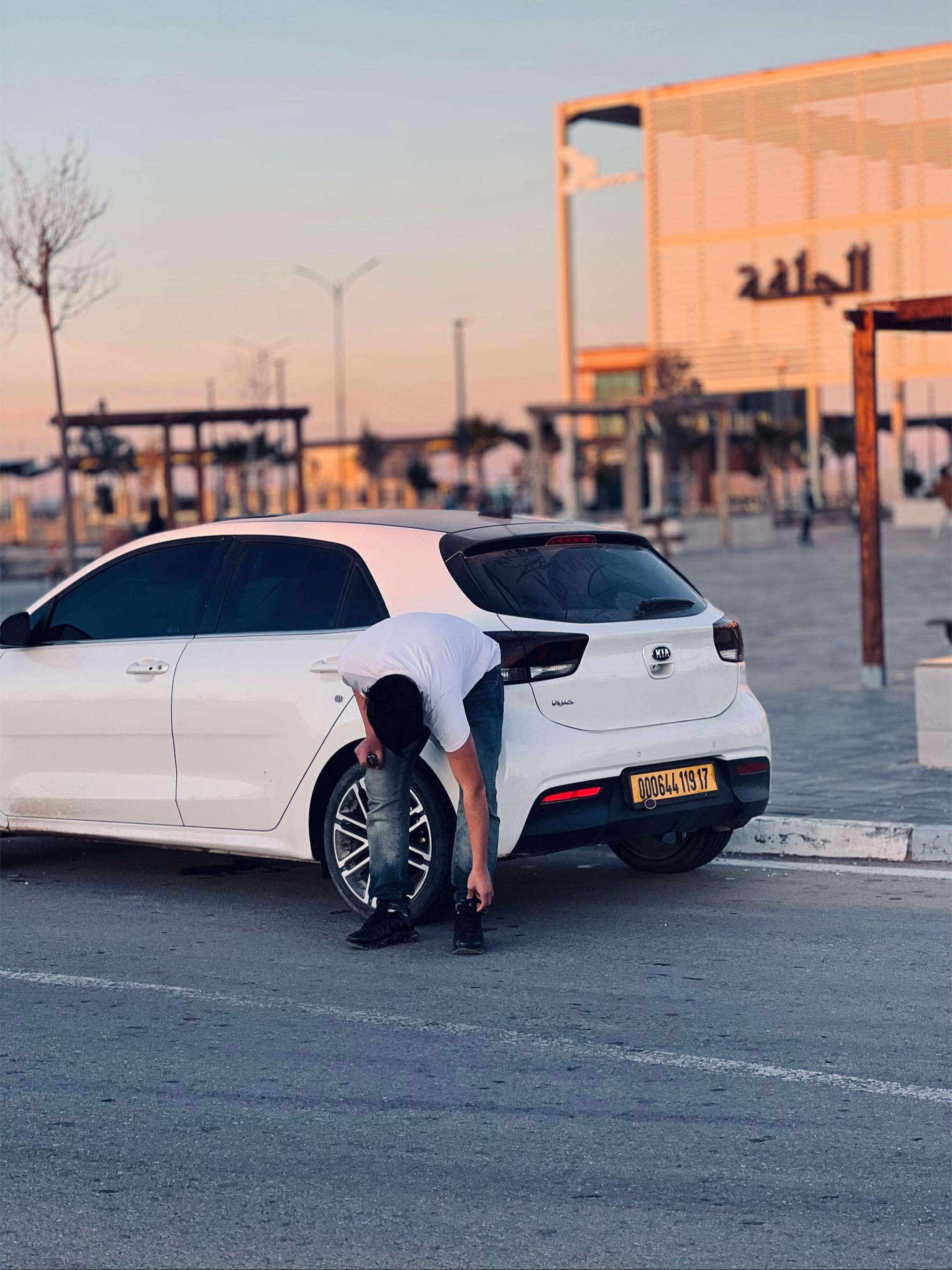 @𝐁 𝐑 𝐈 𝐅𝐅