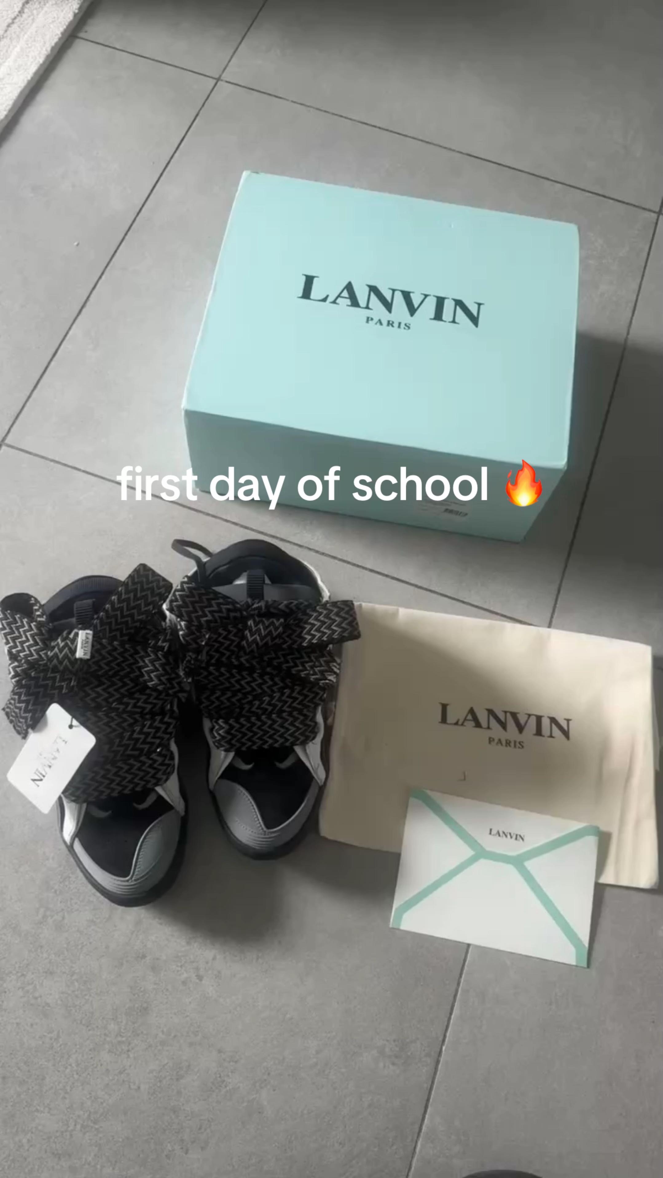 @ms. pyo🙎🏾&zwj;♀️