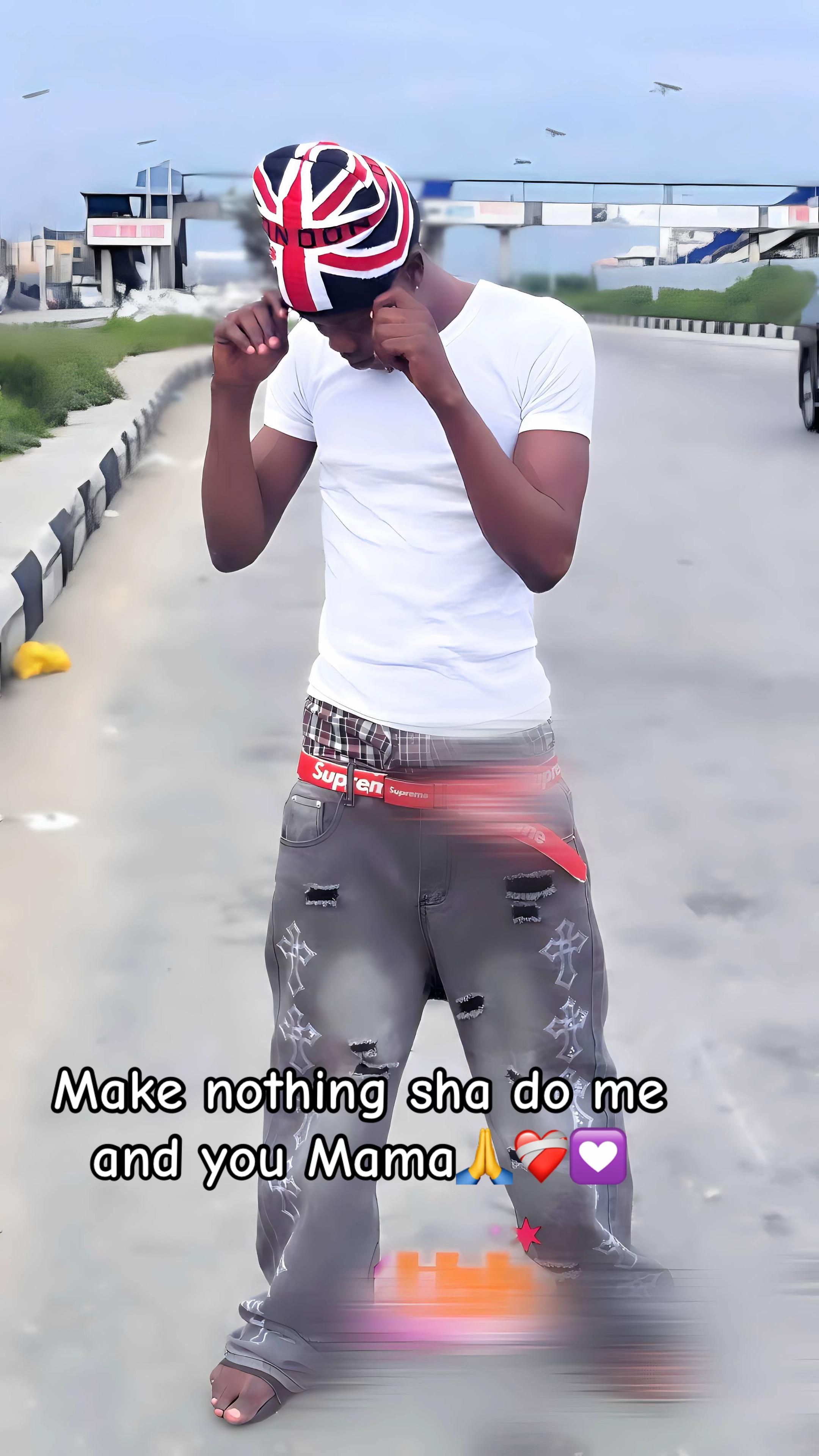 @AY☯️🚶