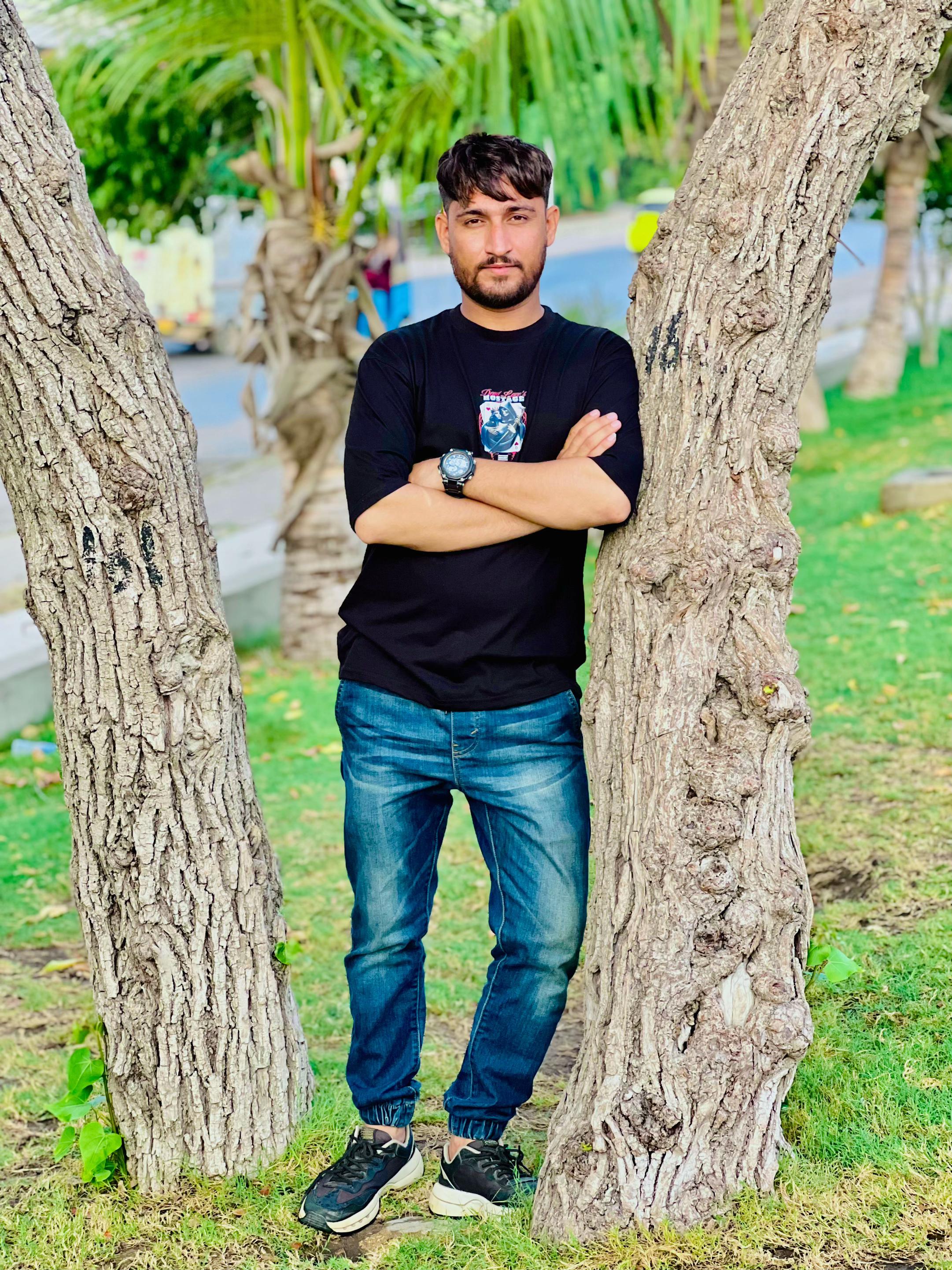 @Arshoking110