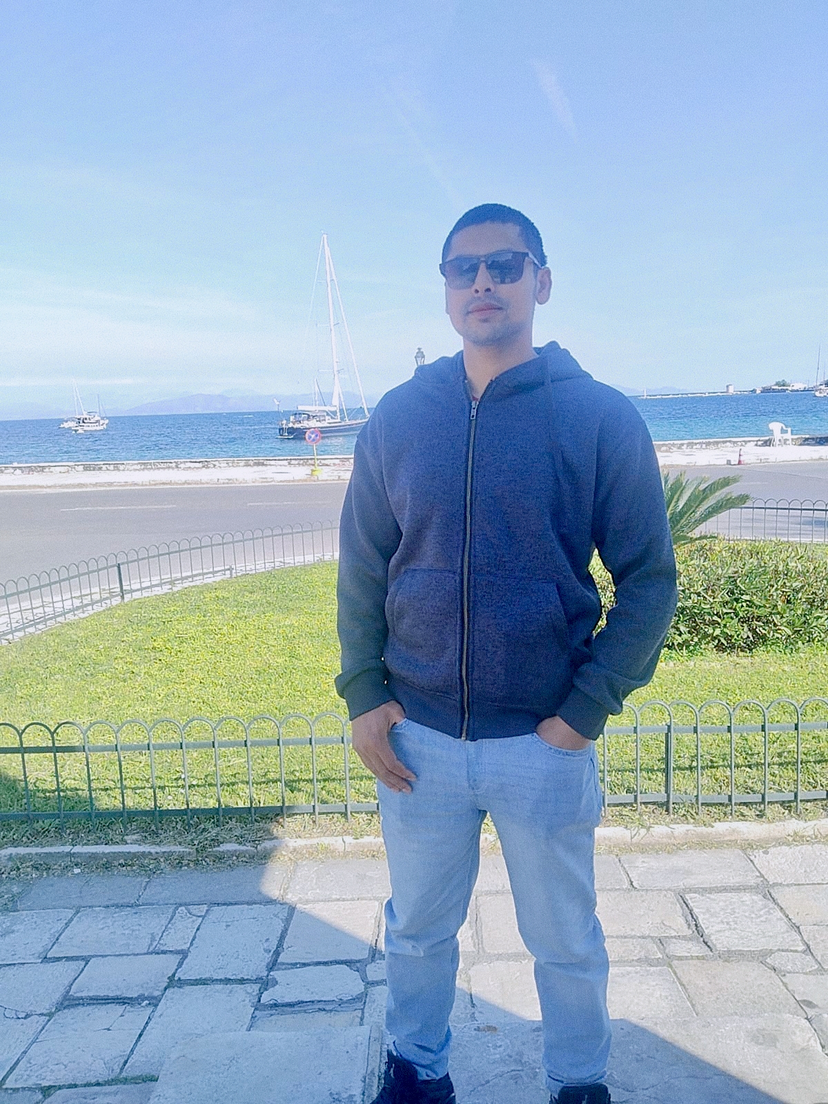 @🌎🇬🇷MR(MAHFUZ)🇧🇩🌎