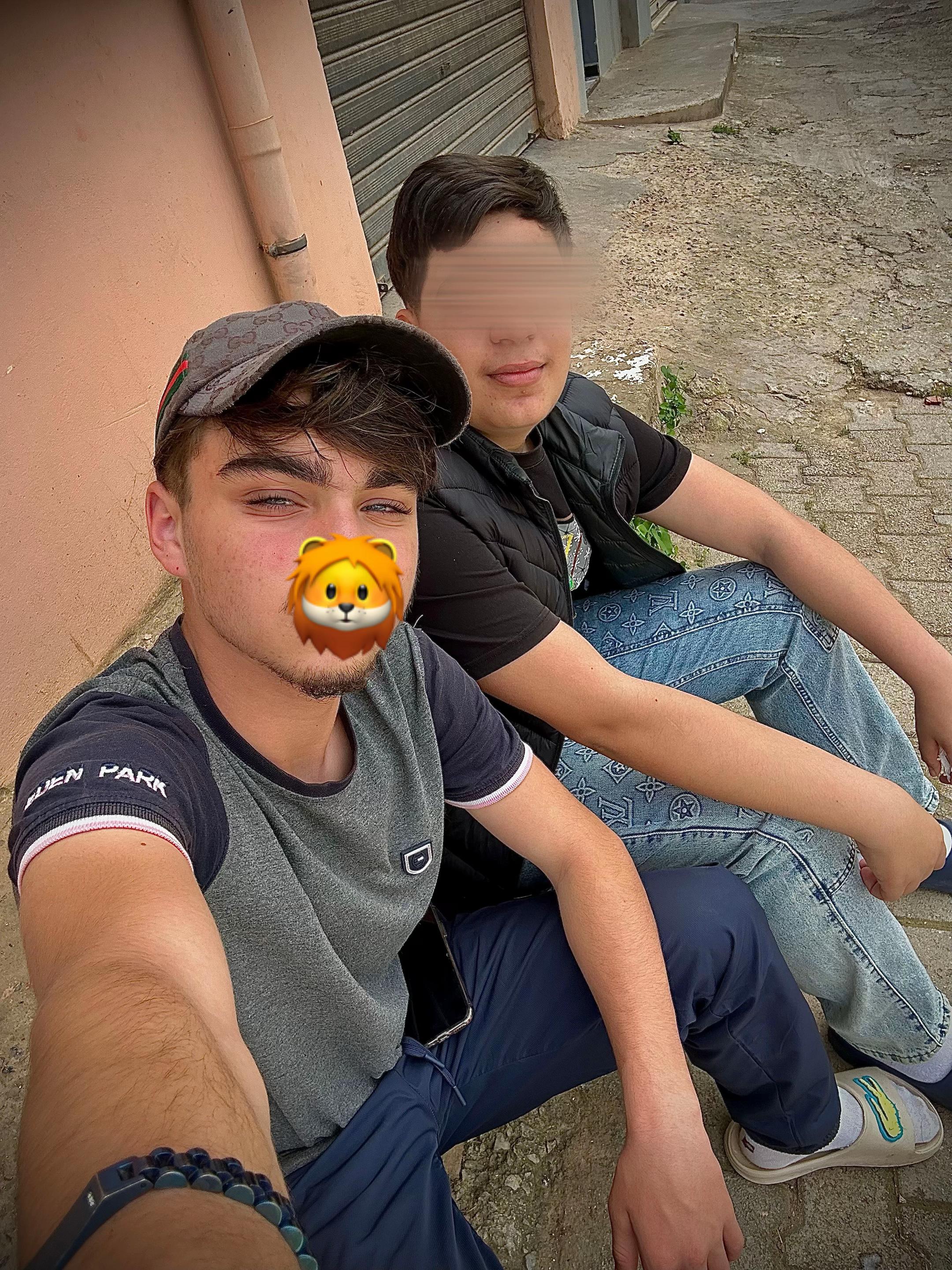 @🦅x_ZÀWWÈÇH_x🦅