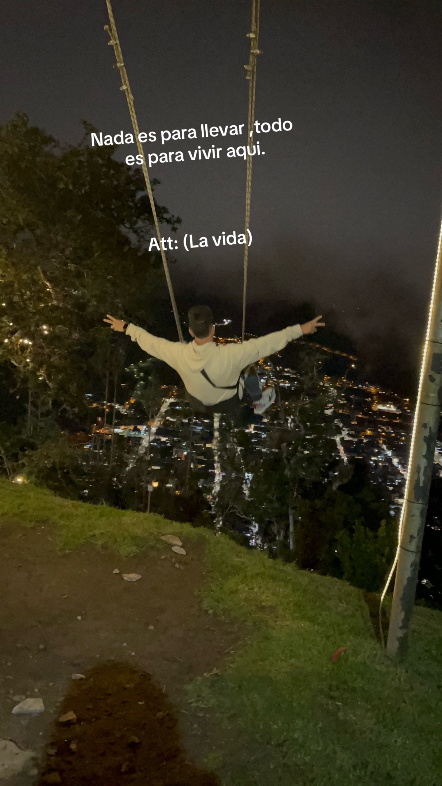 @⚡️