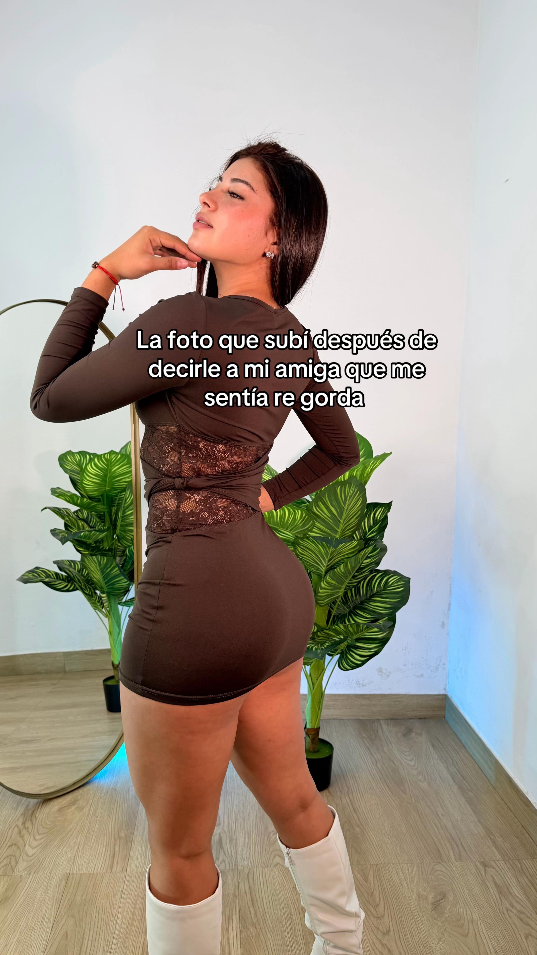 @Camila