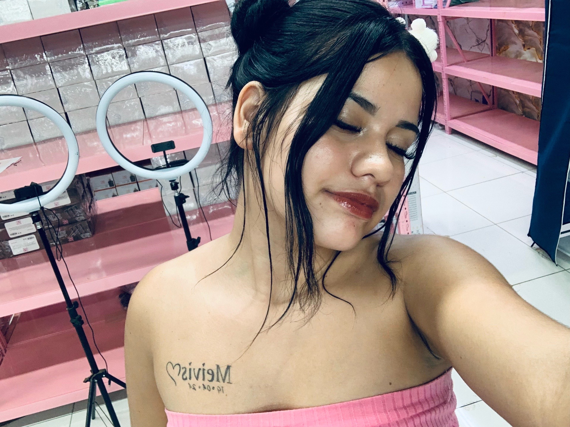 @Meivis 💋